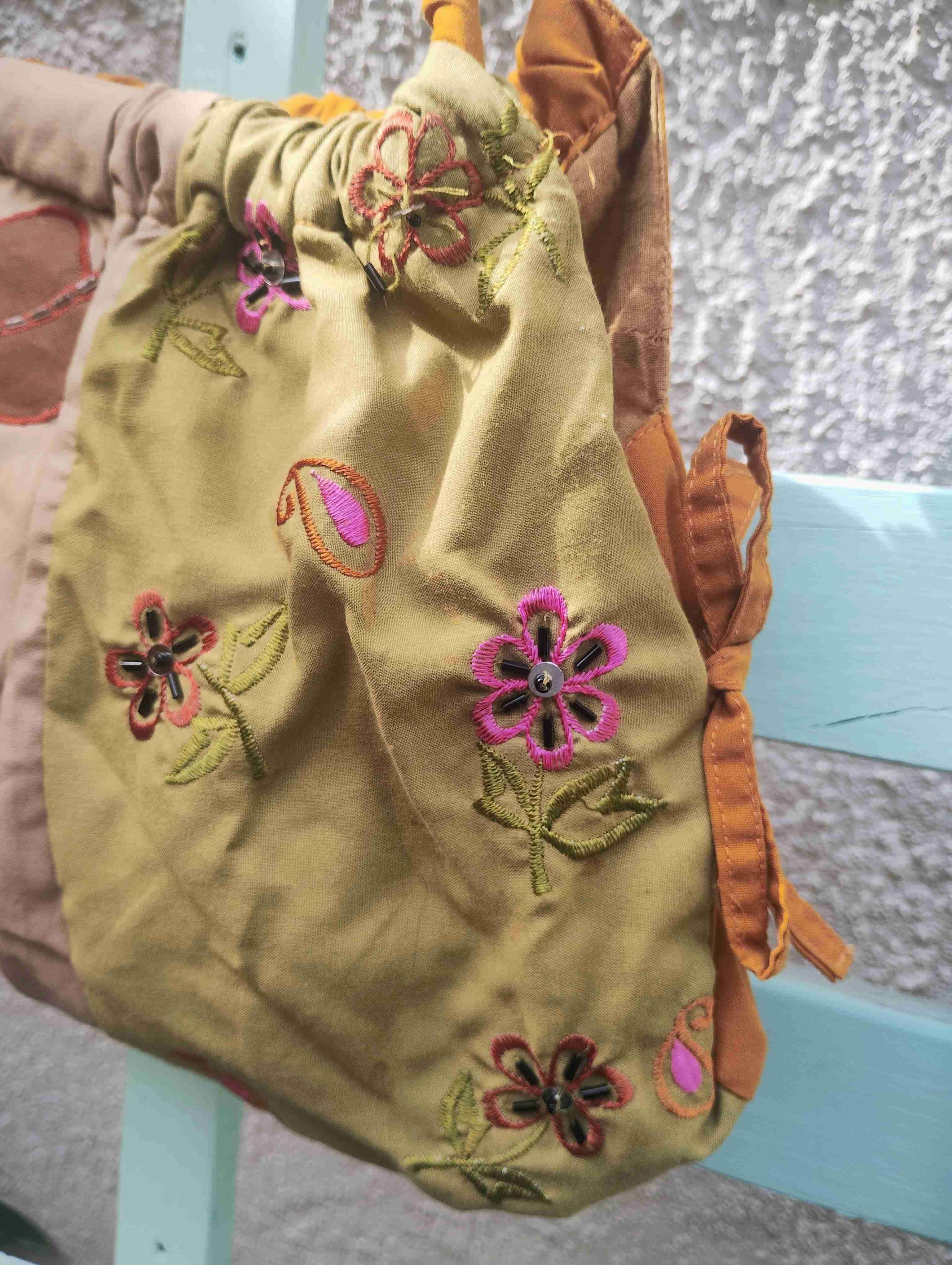 Cartera de tela bordada - miniatura 2