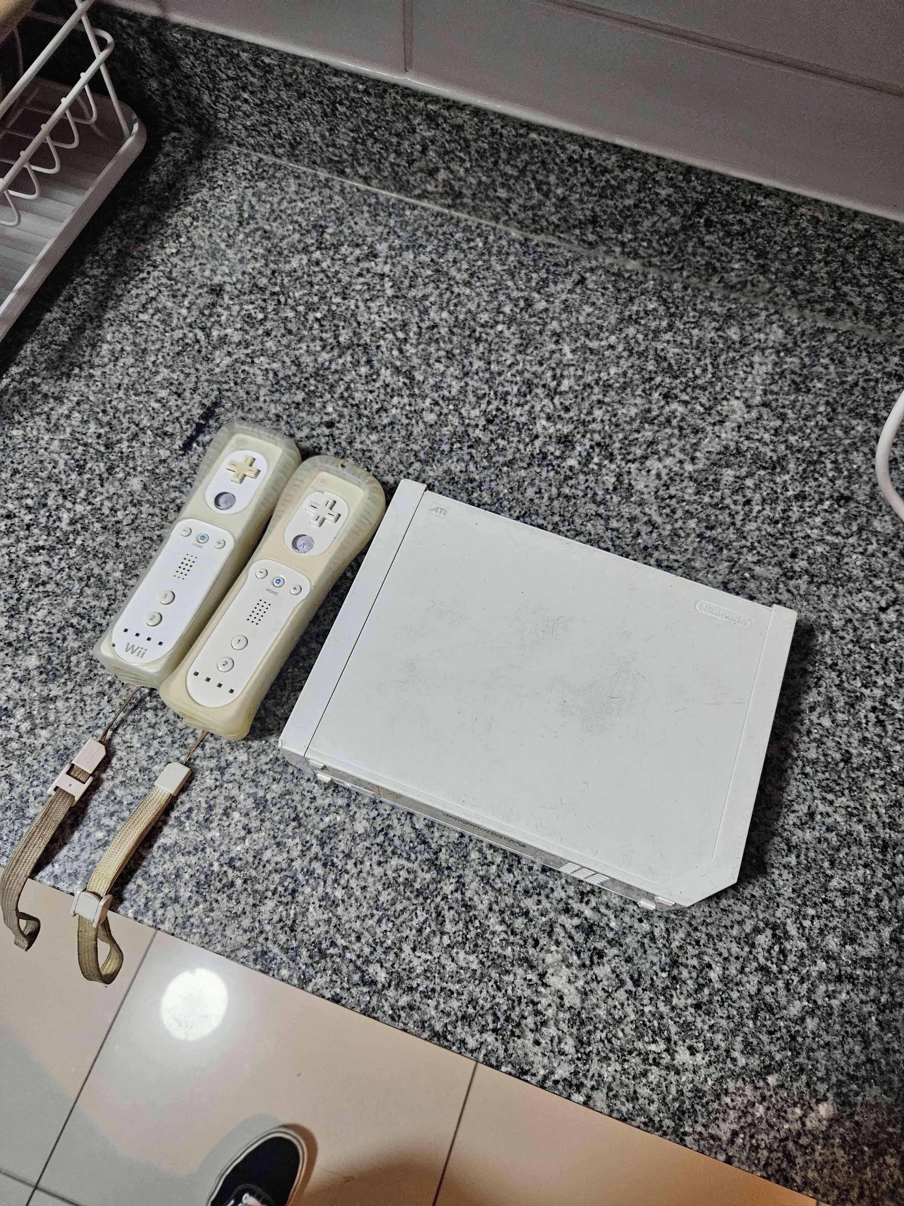 Controles Wii con funda y consola - miniatura 5