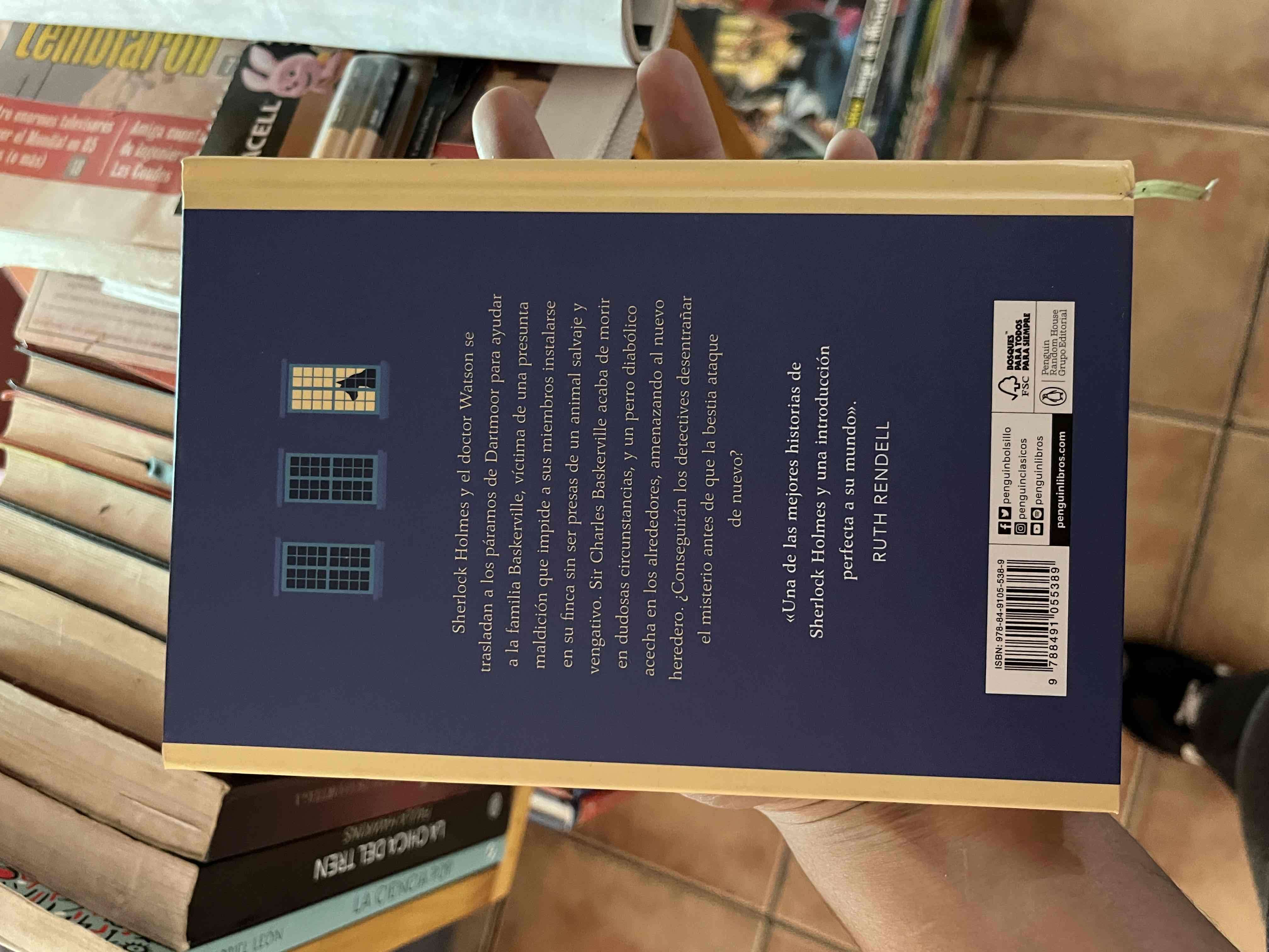 Libro 'El perro de los Baskerville' - miniatura 2