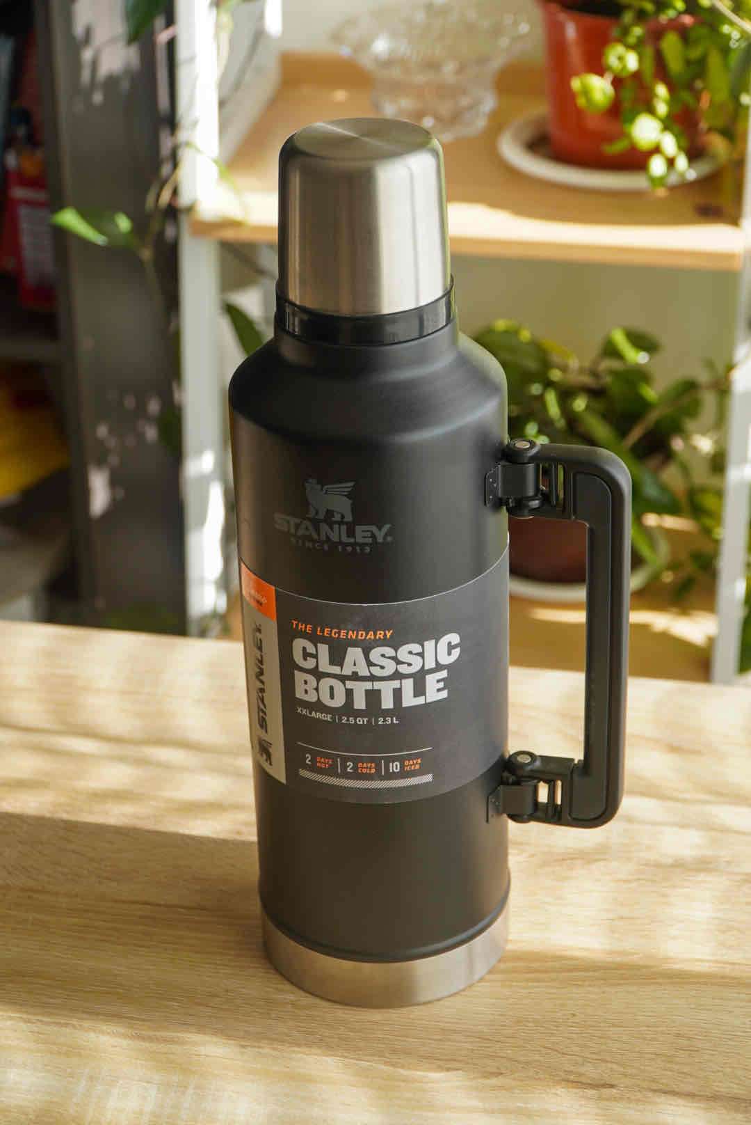 Termo Stanley Clásico Negro - miniatura 3