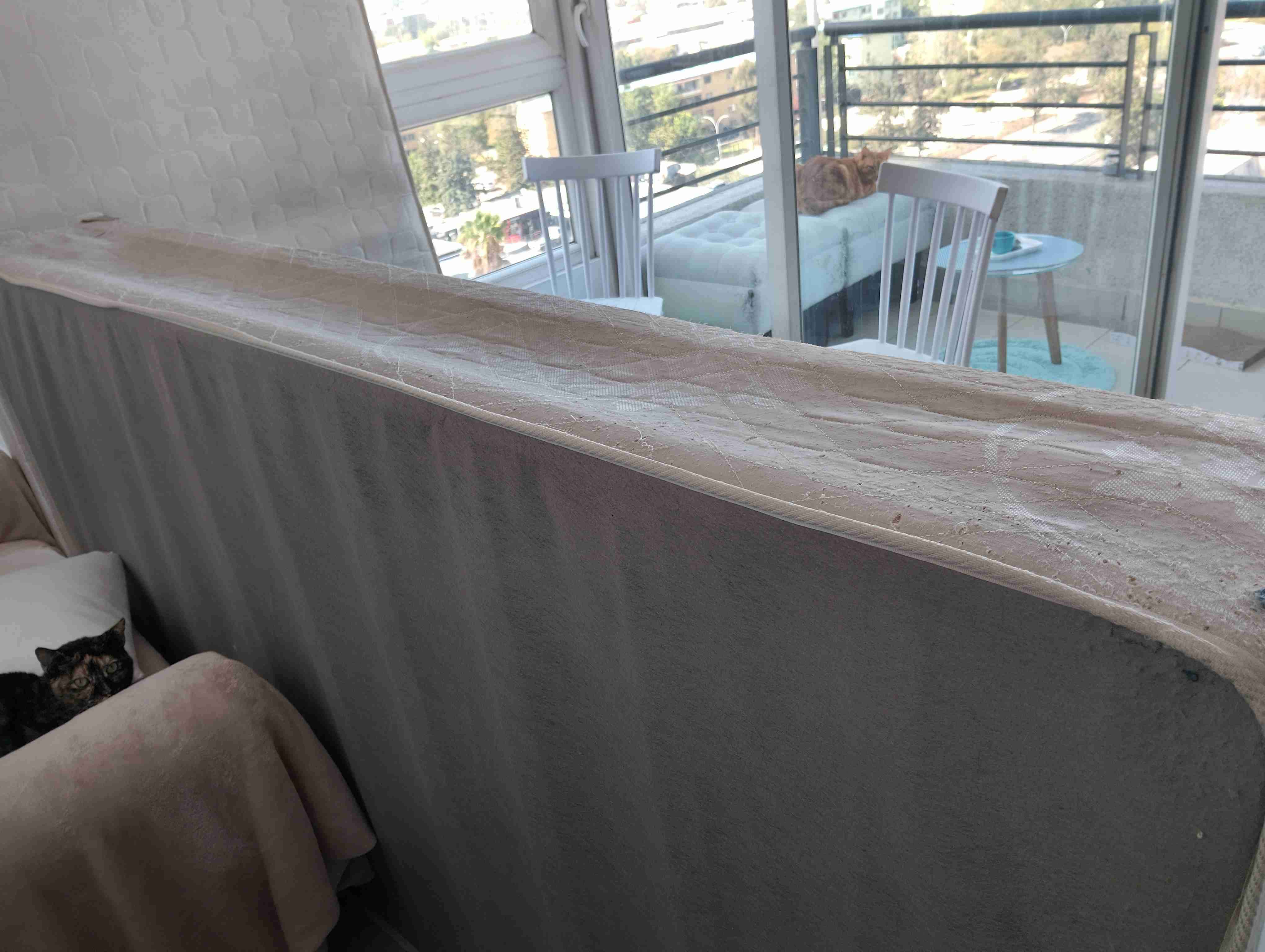 Cama americana con colchón 1.5 - miniatura 3