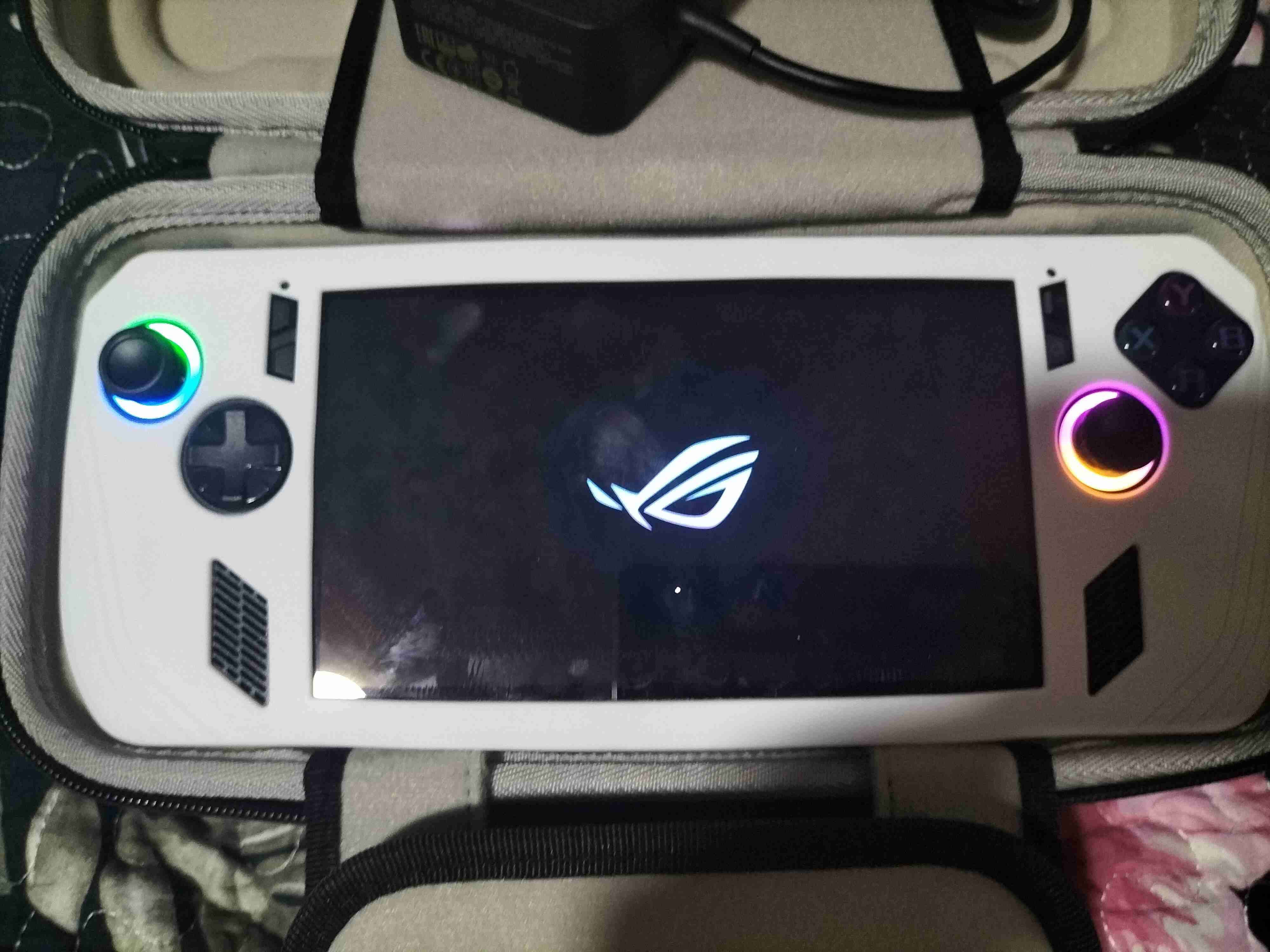 Consola portátil ROG Ally X - miniatura 3