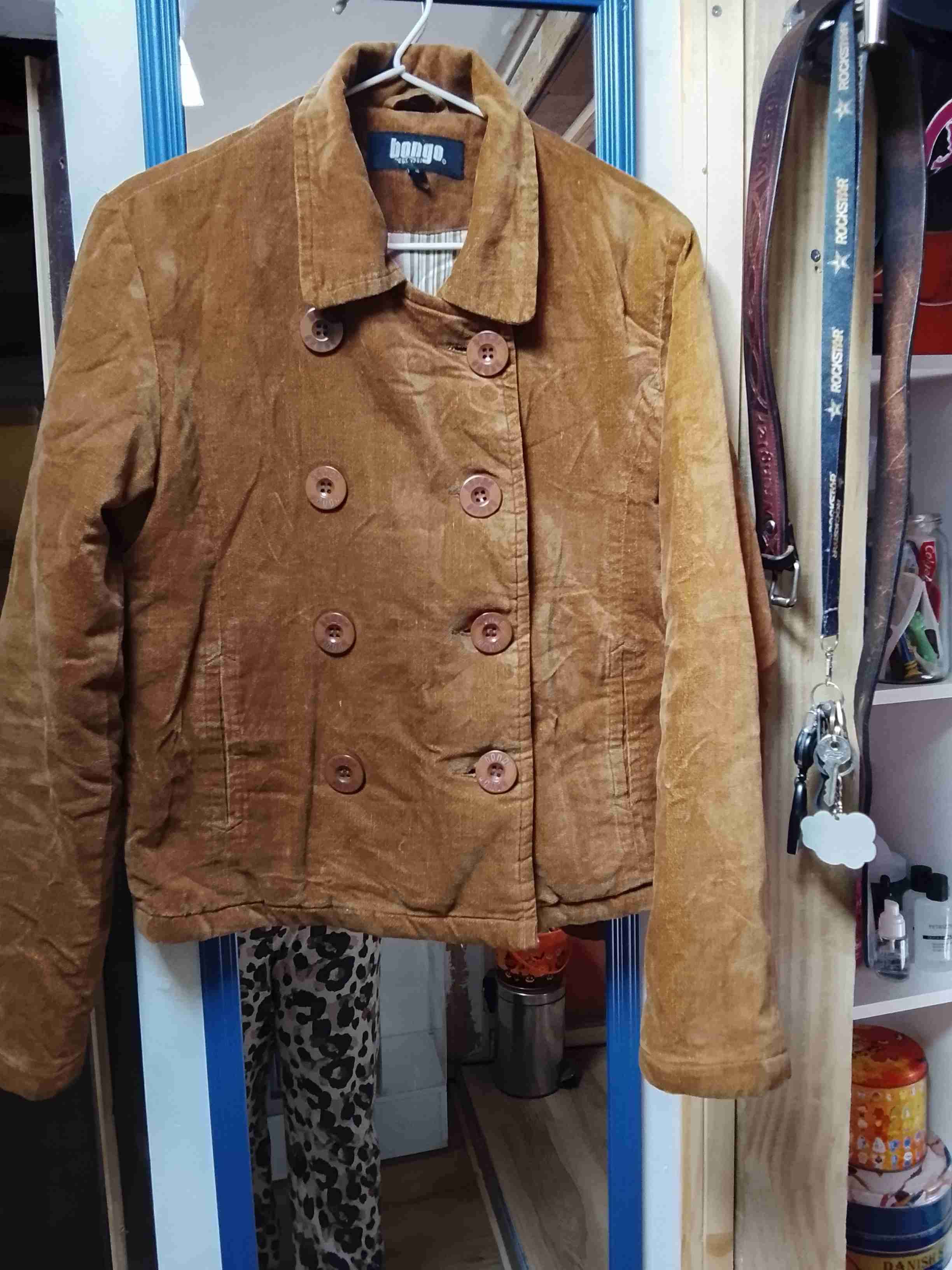 Polerón verde con capucha - miniatura 4