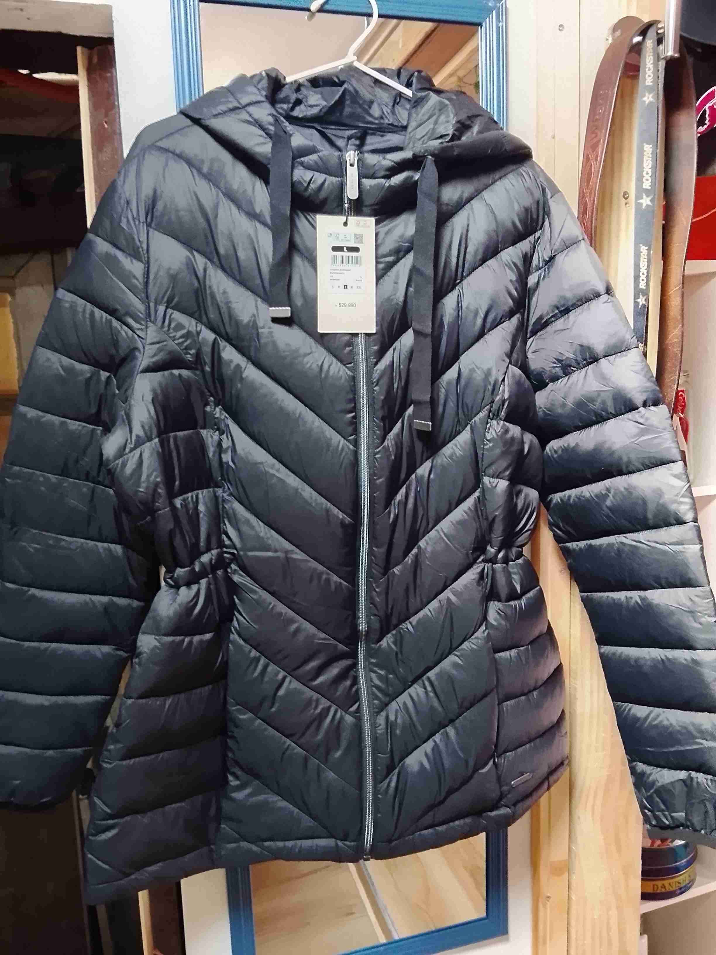 Polerón verde con capucha - miniatura 5