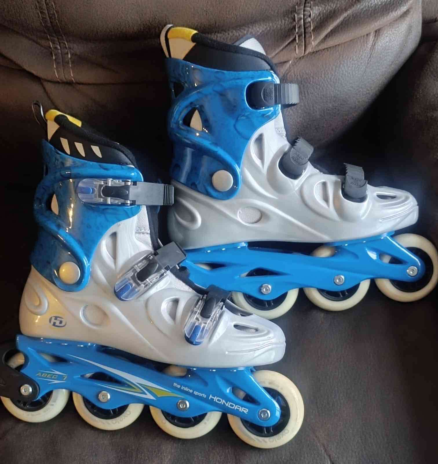 Patines en línea azul y blanco - miniatura 1