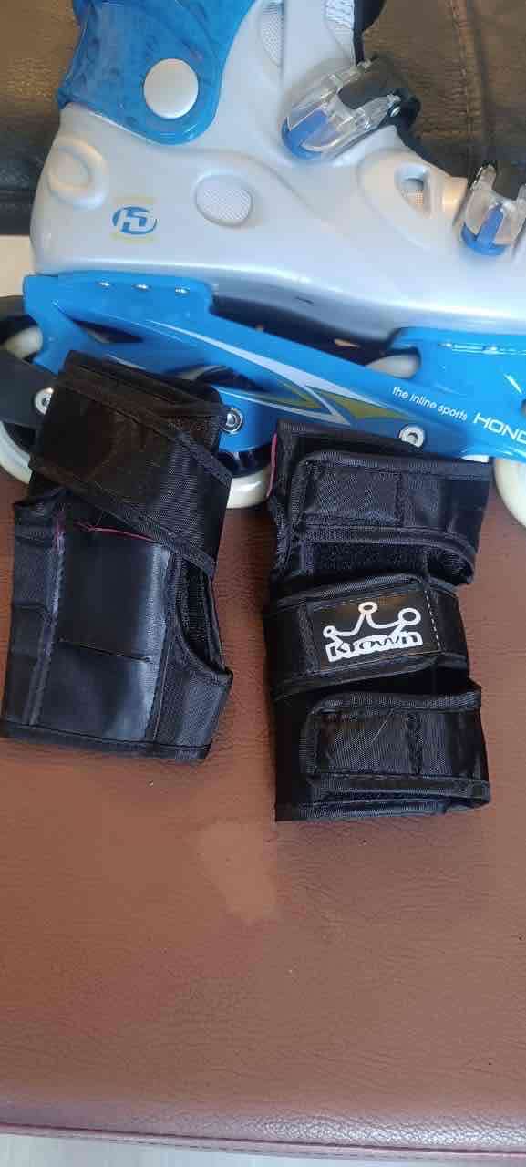 Patines en línea azul y blanco - miniatura 5