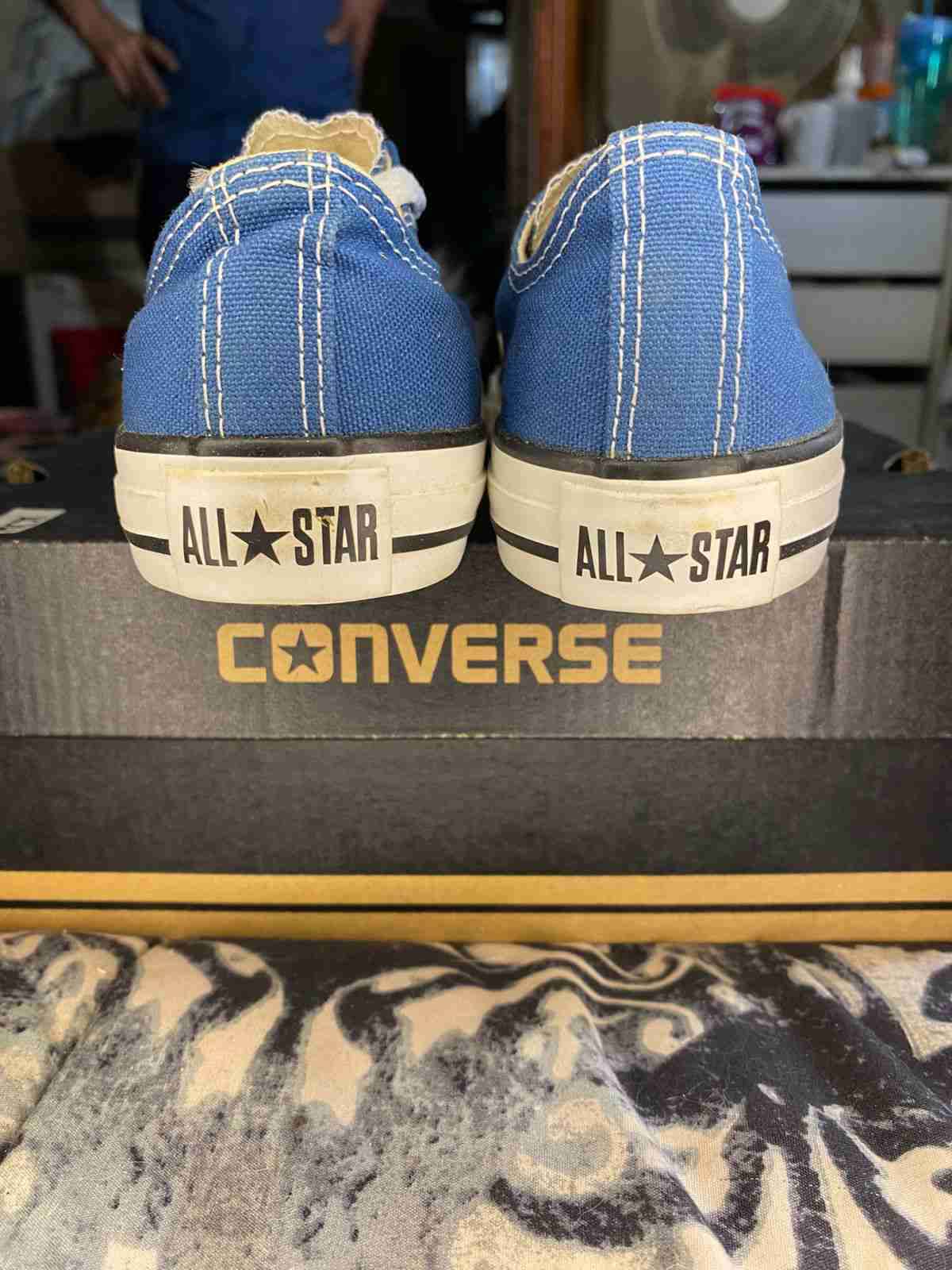 Zapatillas Converse azulinas - miniatura 3