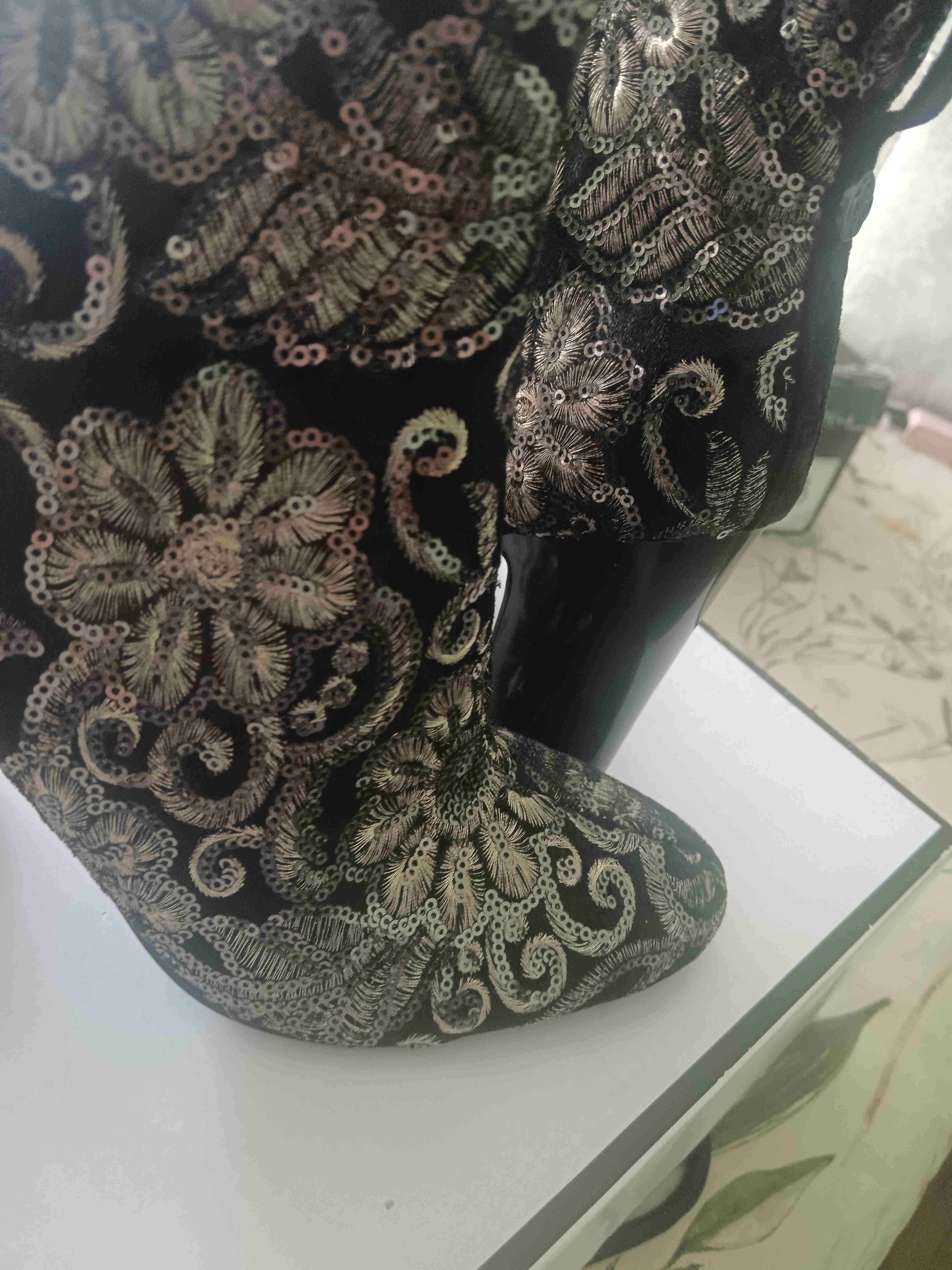 Botines bordados negros elegantes Guess - miniatura 1