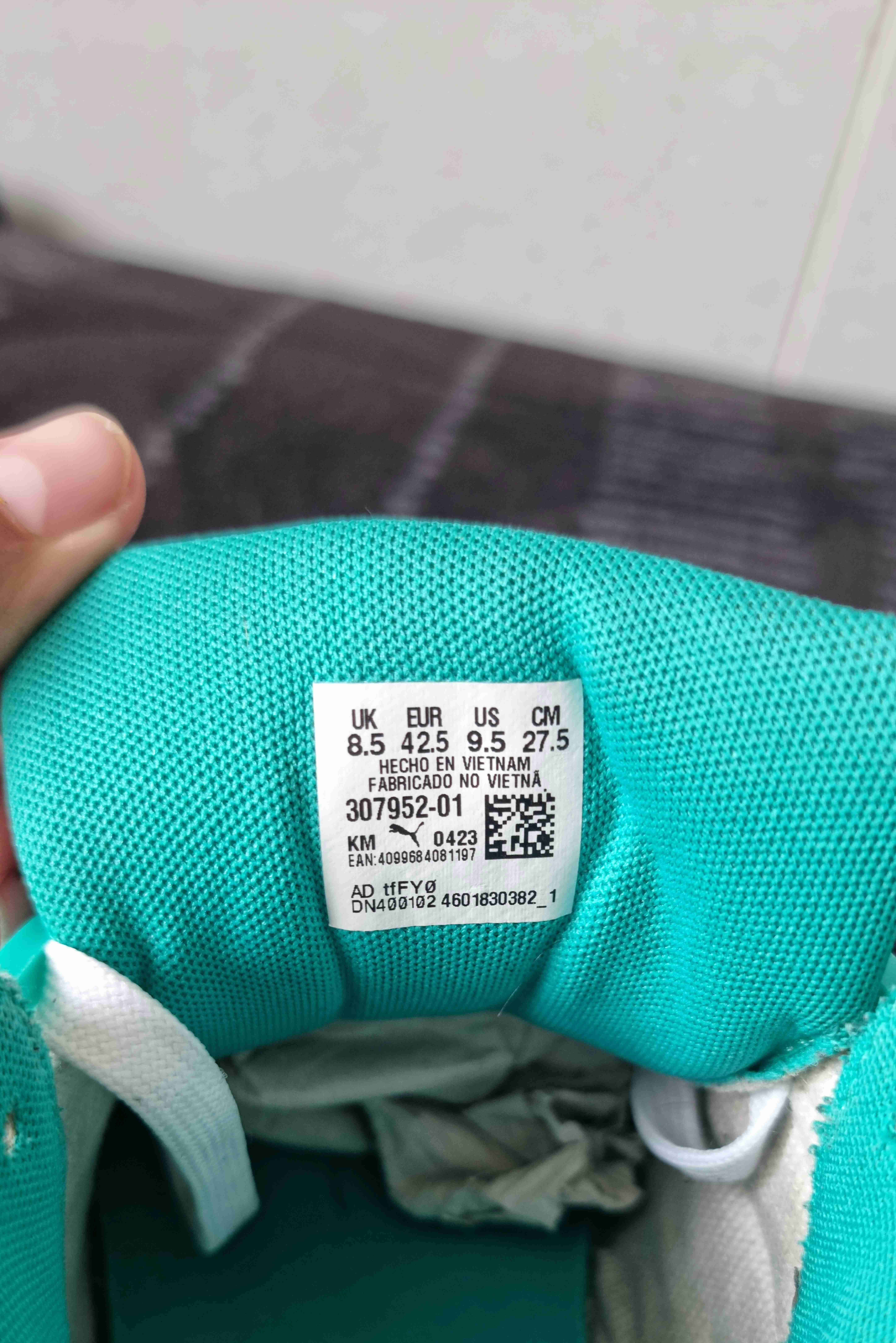 Zapatillas deportivas Puma verde y blanco - miniatura 2