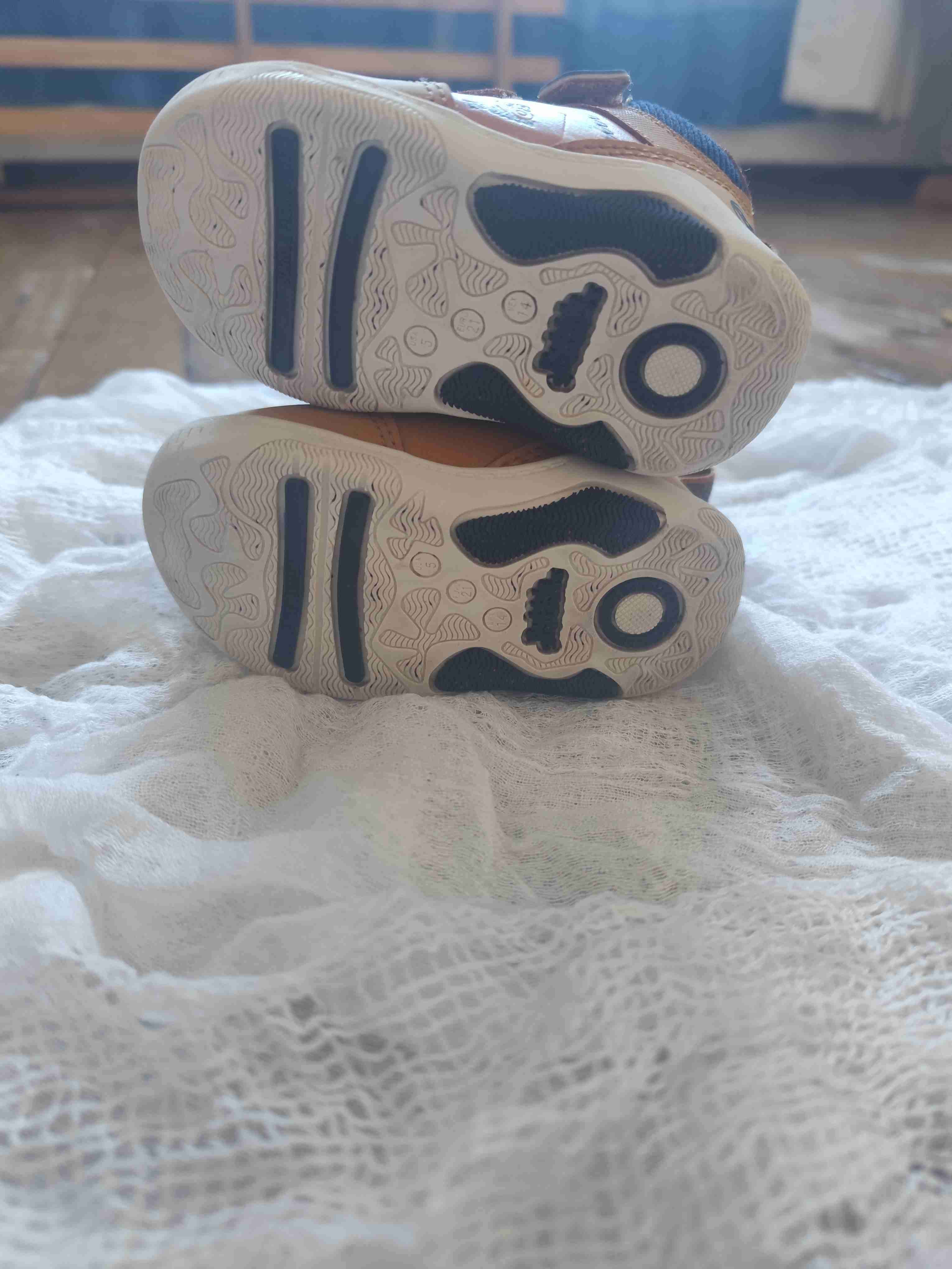 Zapatillas Babyamarillo Super Dino - miniatura 4