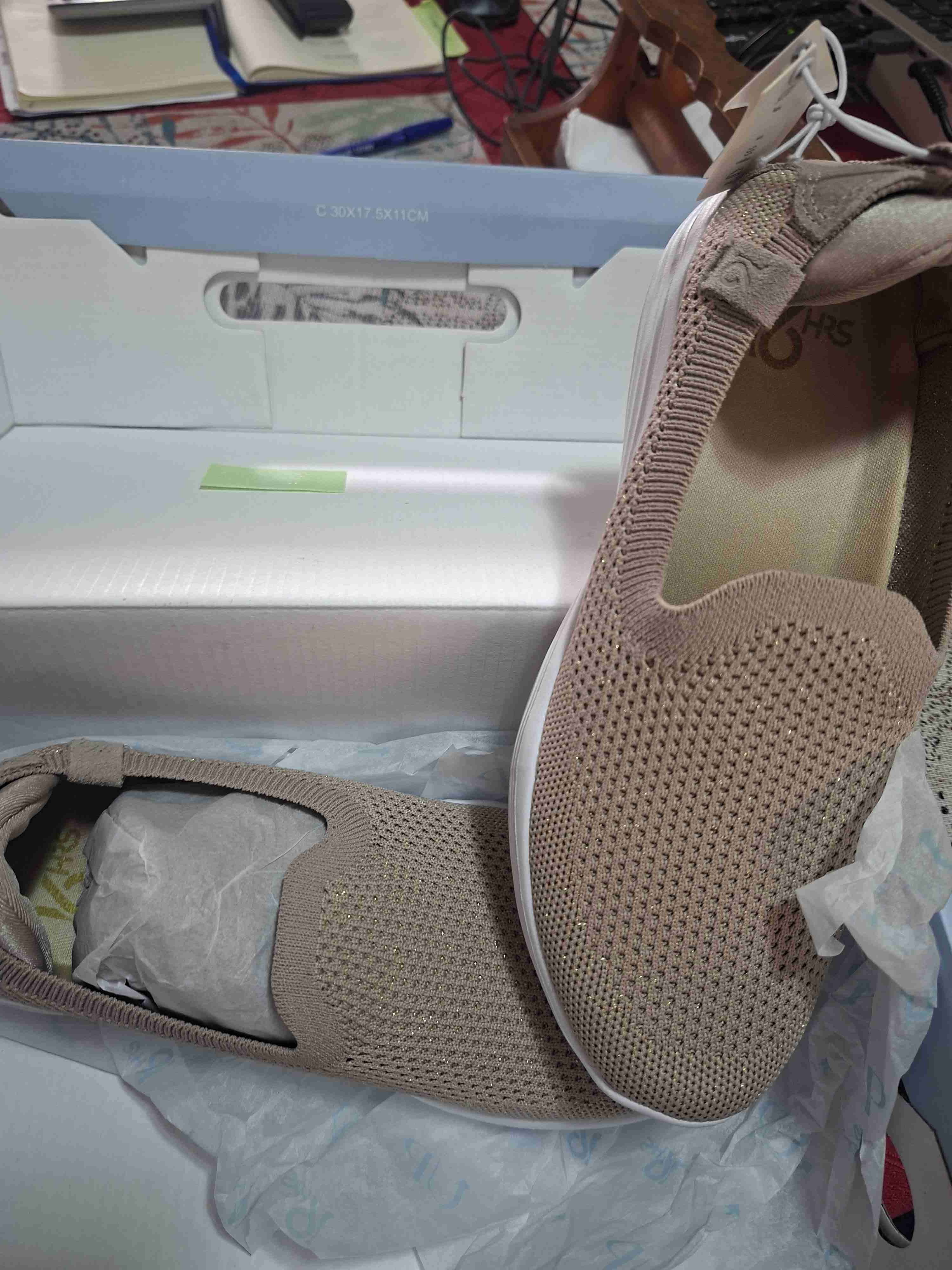 Zapatillas beige mujer 16 hrs - miniatura 1