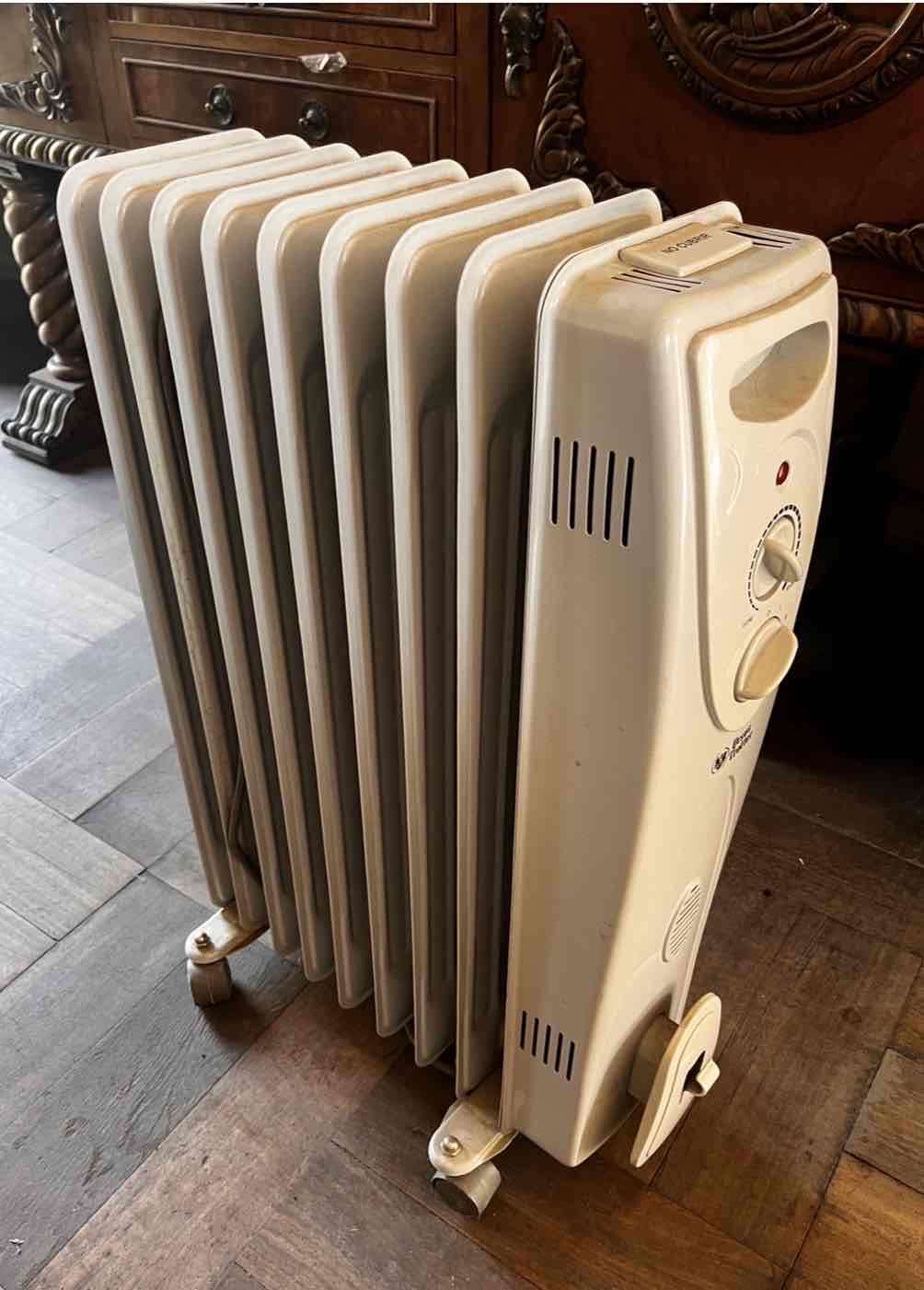 Estufa eléctrica de aceite blanca - miniatura 3