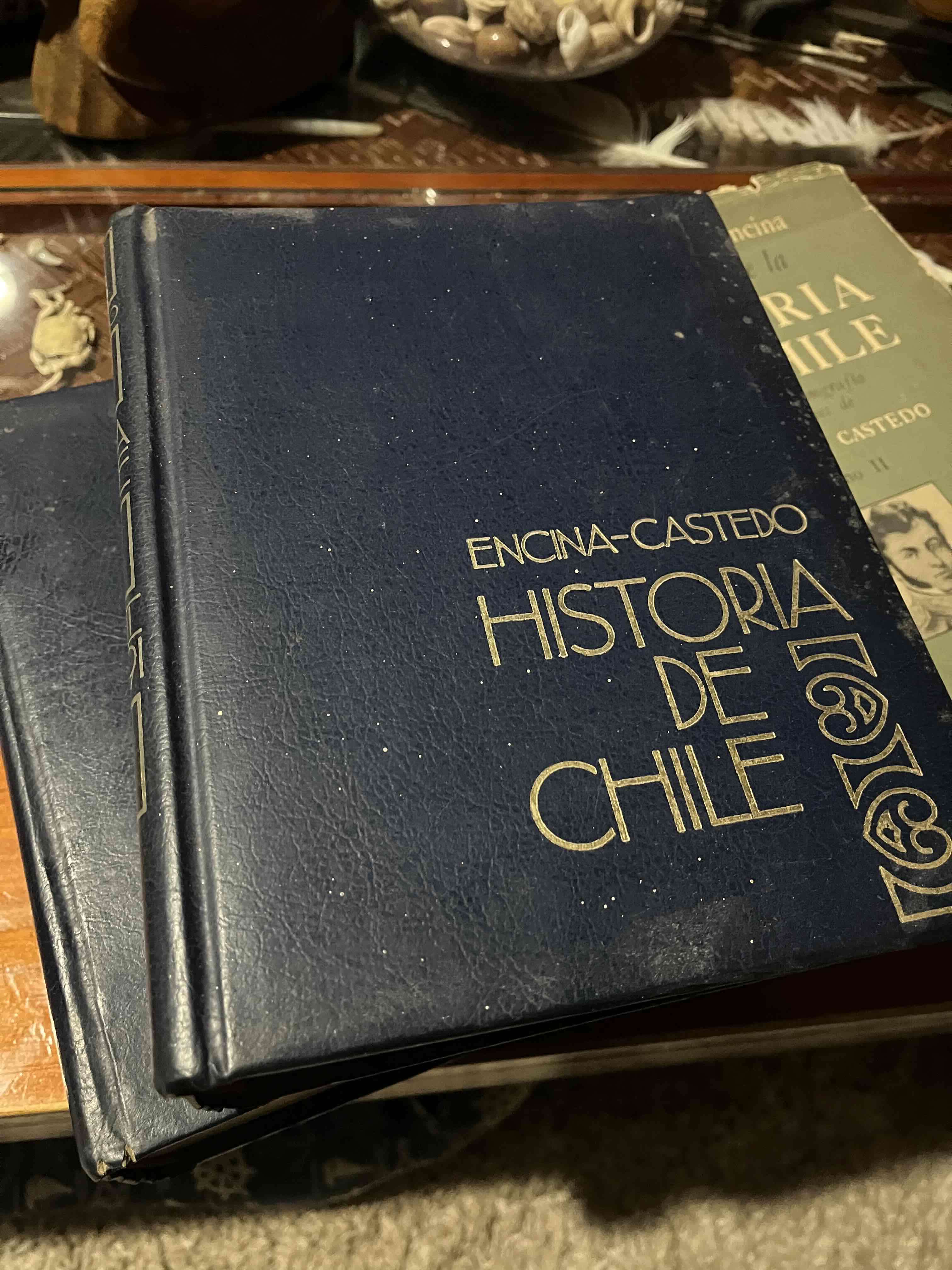 Libro Historia de Chile de Encina y Castedo - miniatura 3
