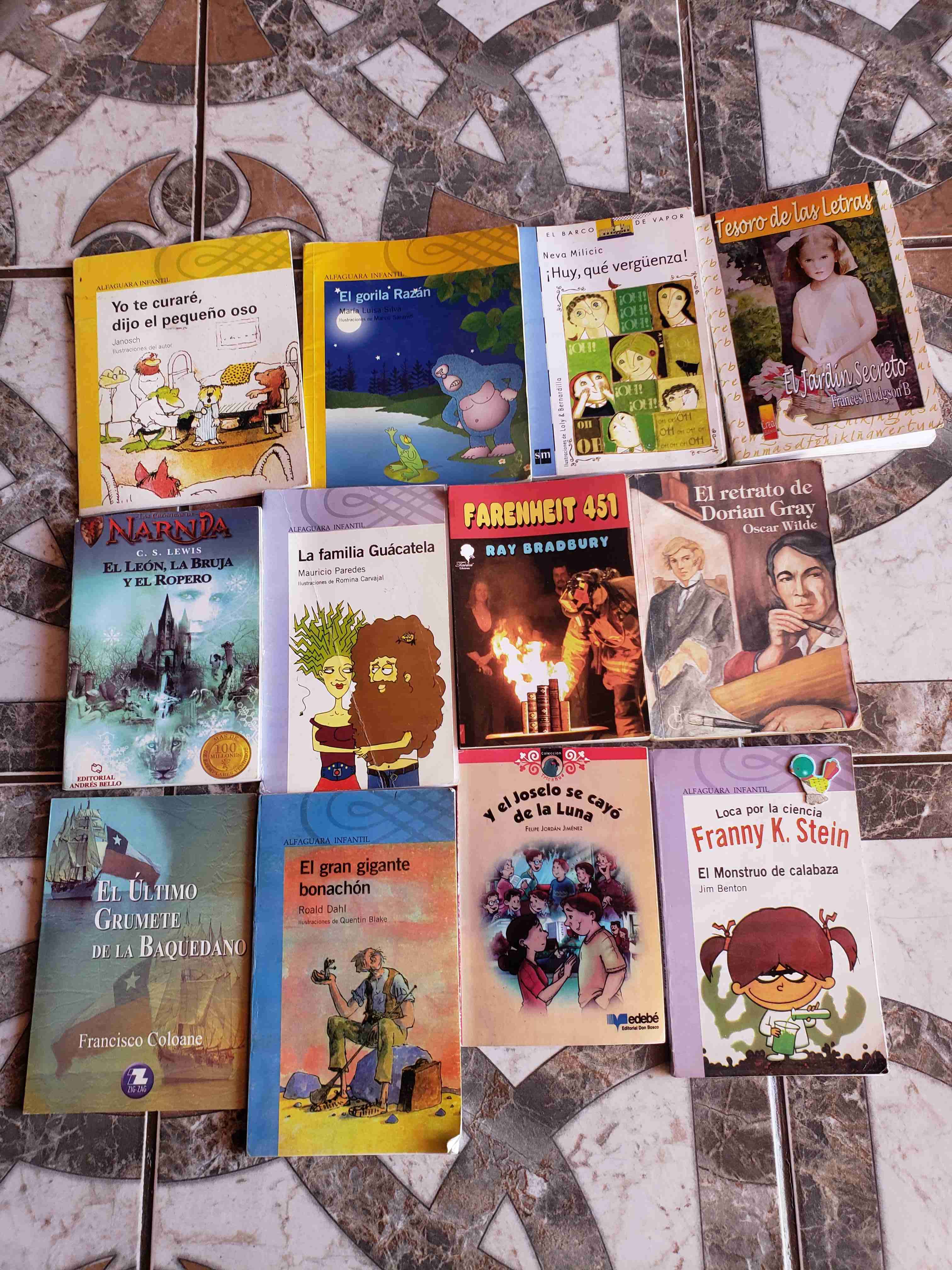 Libros al detalle. - miniatura 1