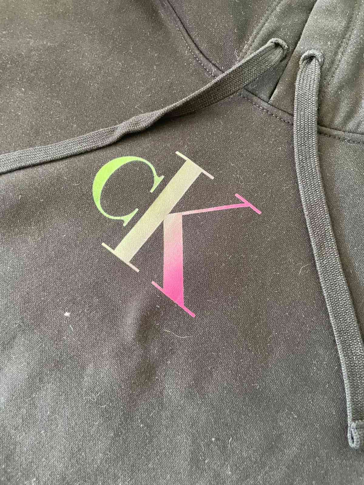 Polerón negro con capucha Calvin Klein - miniatura 2