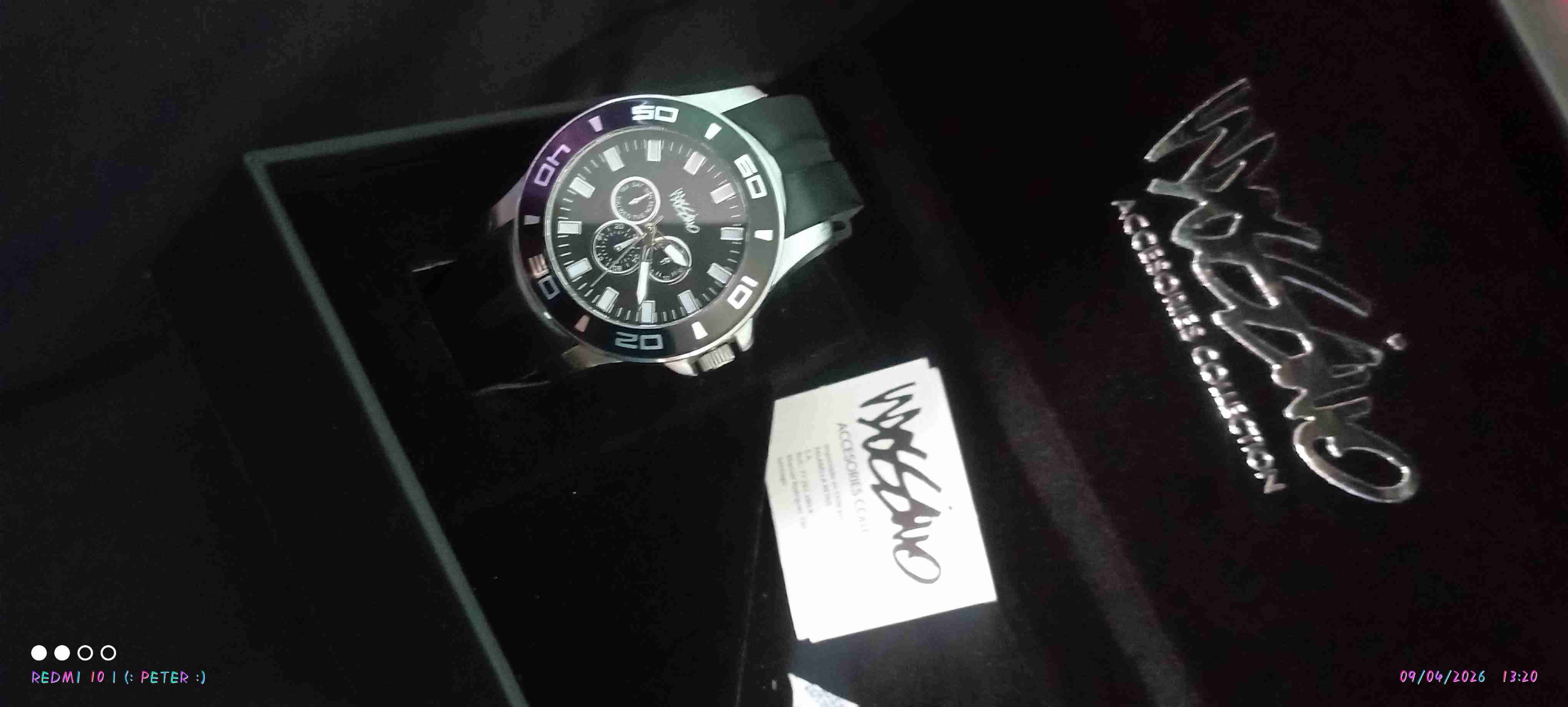 Reloj cronógrafo negro Mossimo