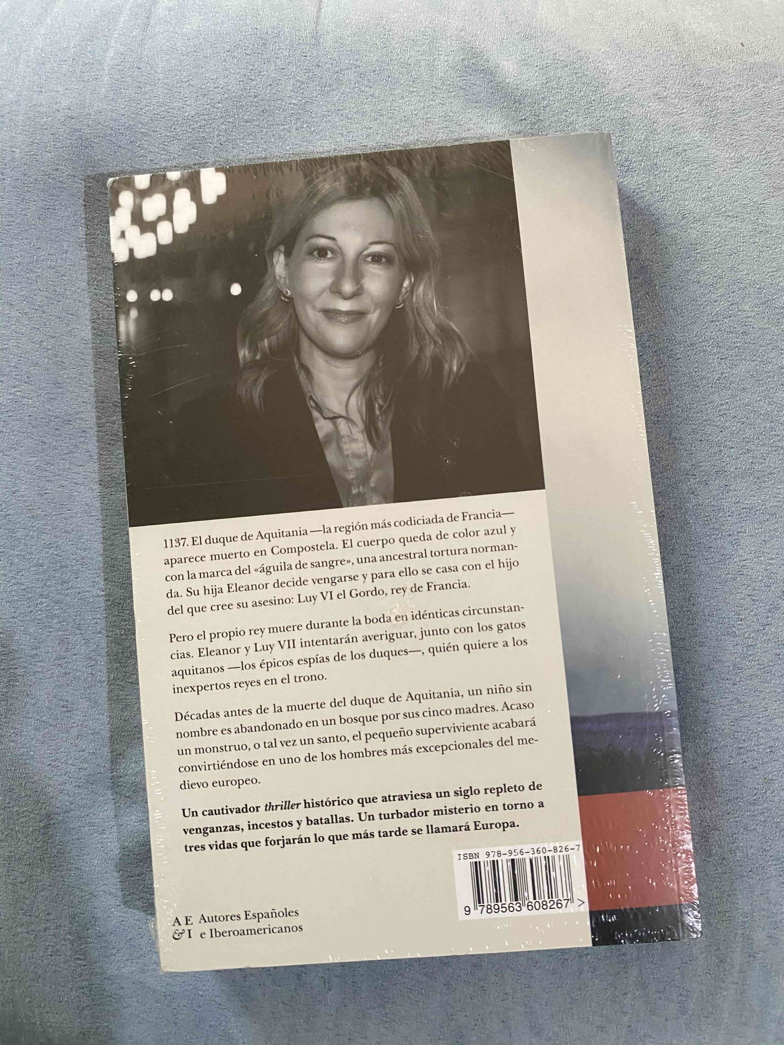 Libro Aquitania Eva García Sáenz - miniatura 2