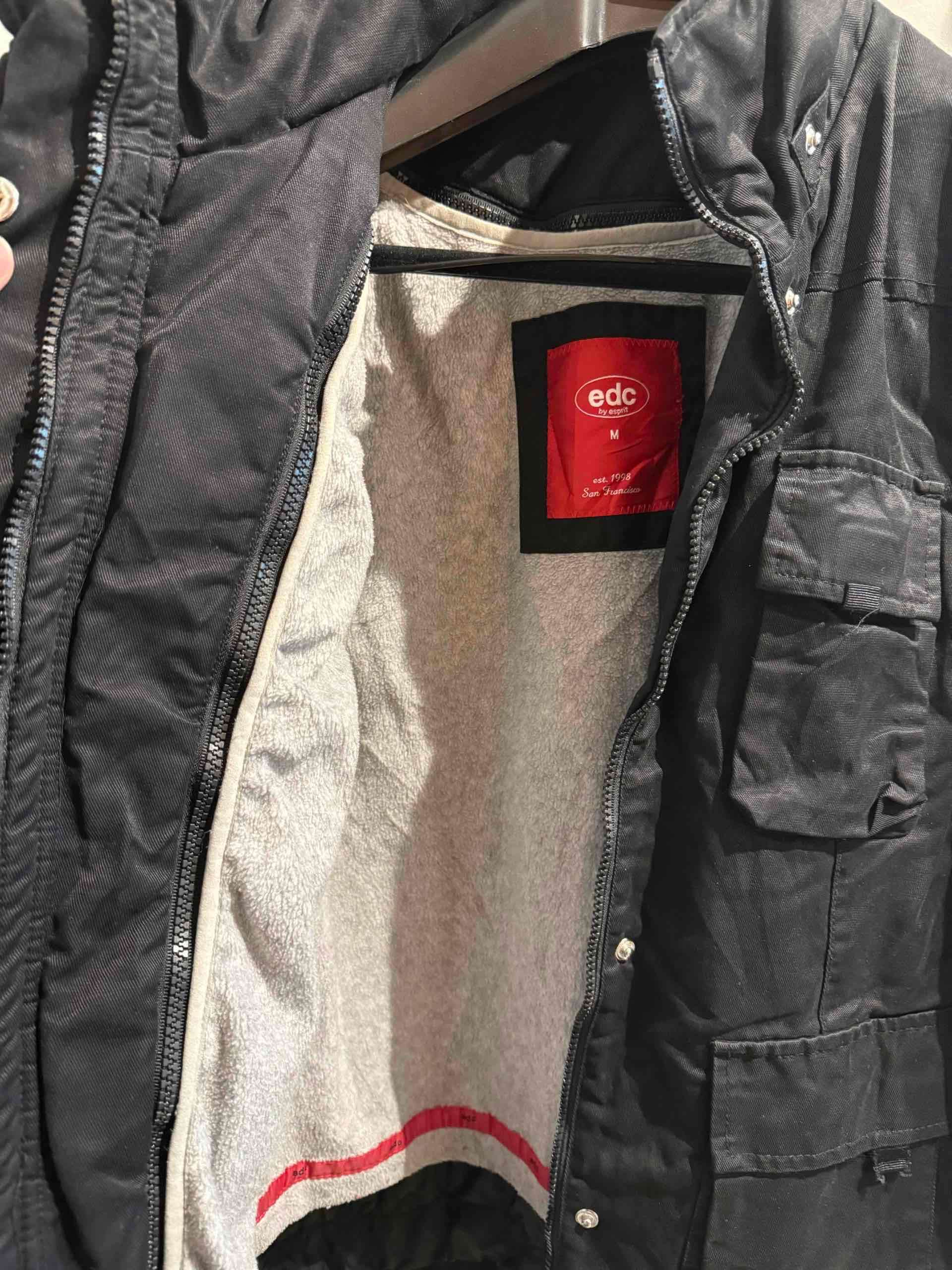 Chaqueta negra EDC - miniatura 2