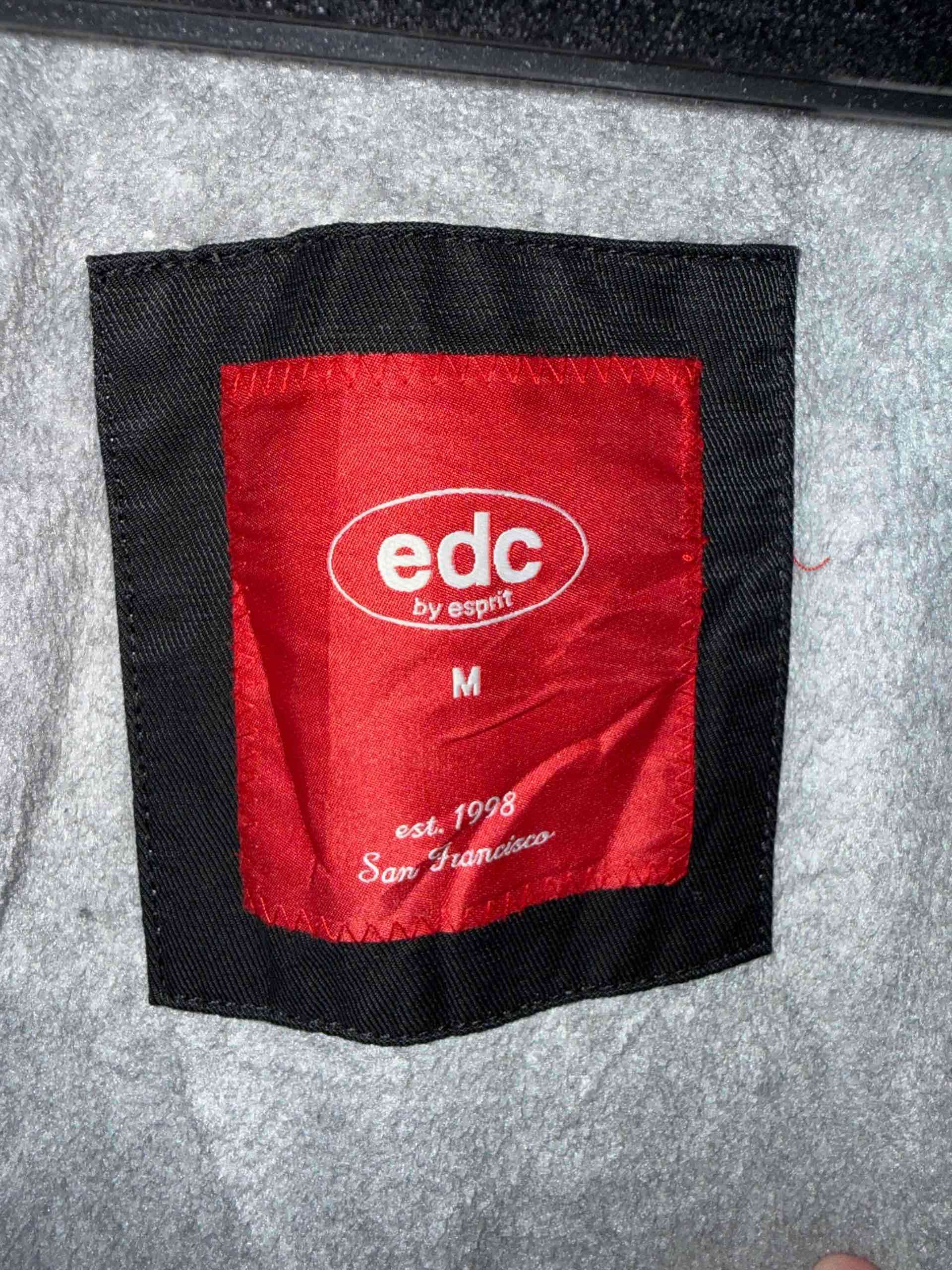 Chaqueta negra EDC - miniatura 3