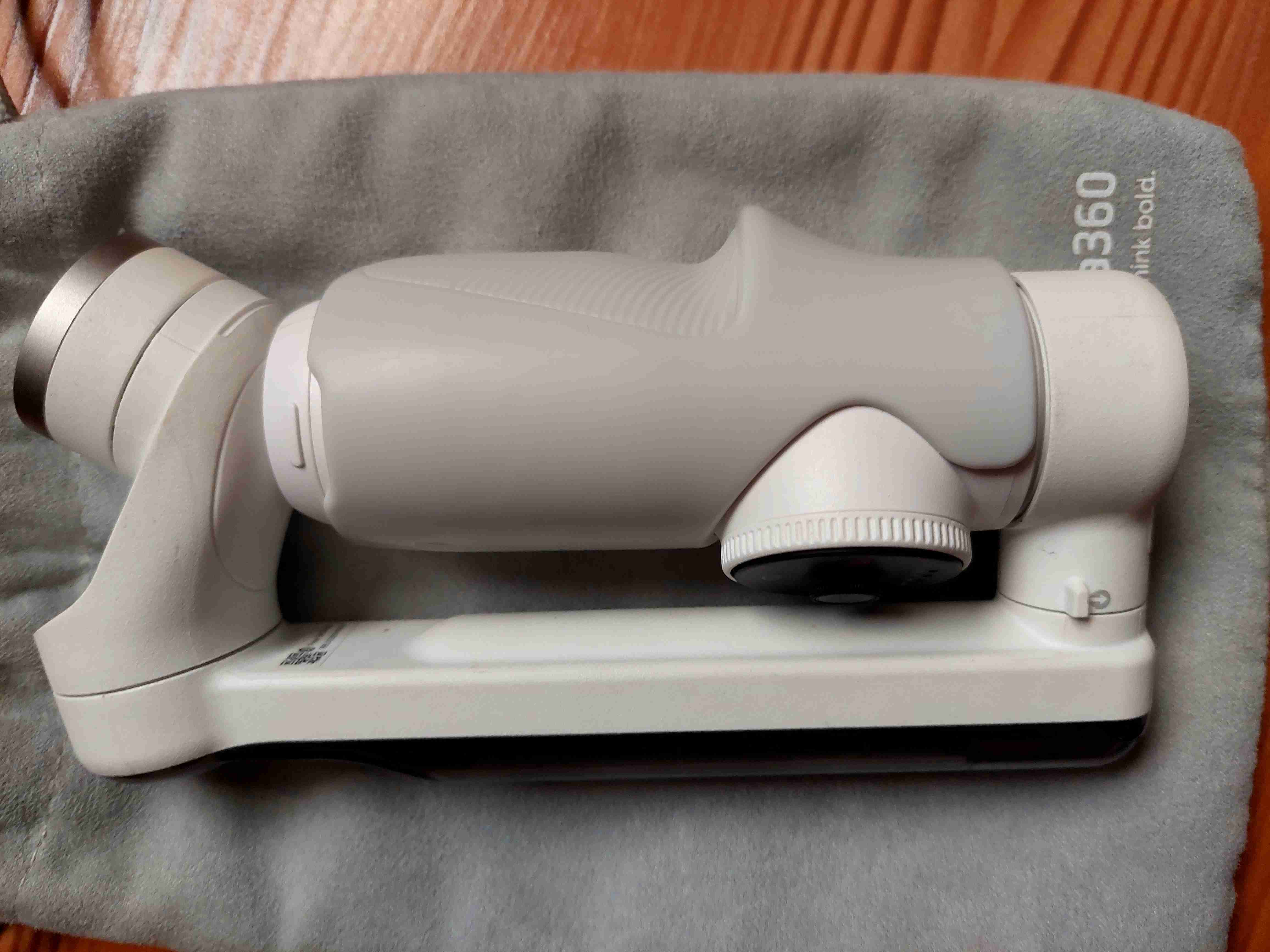 Estabilizador Insta360 para cámara - miniatura 5