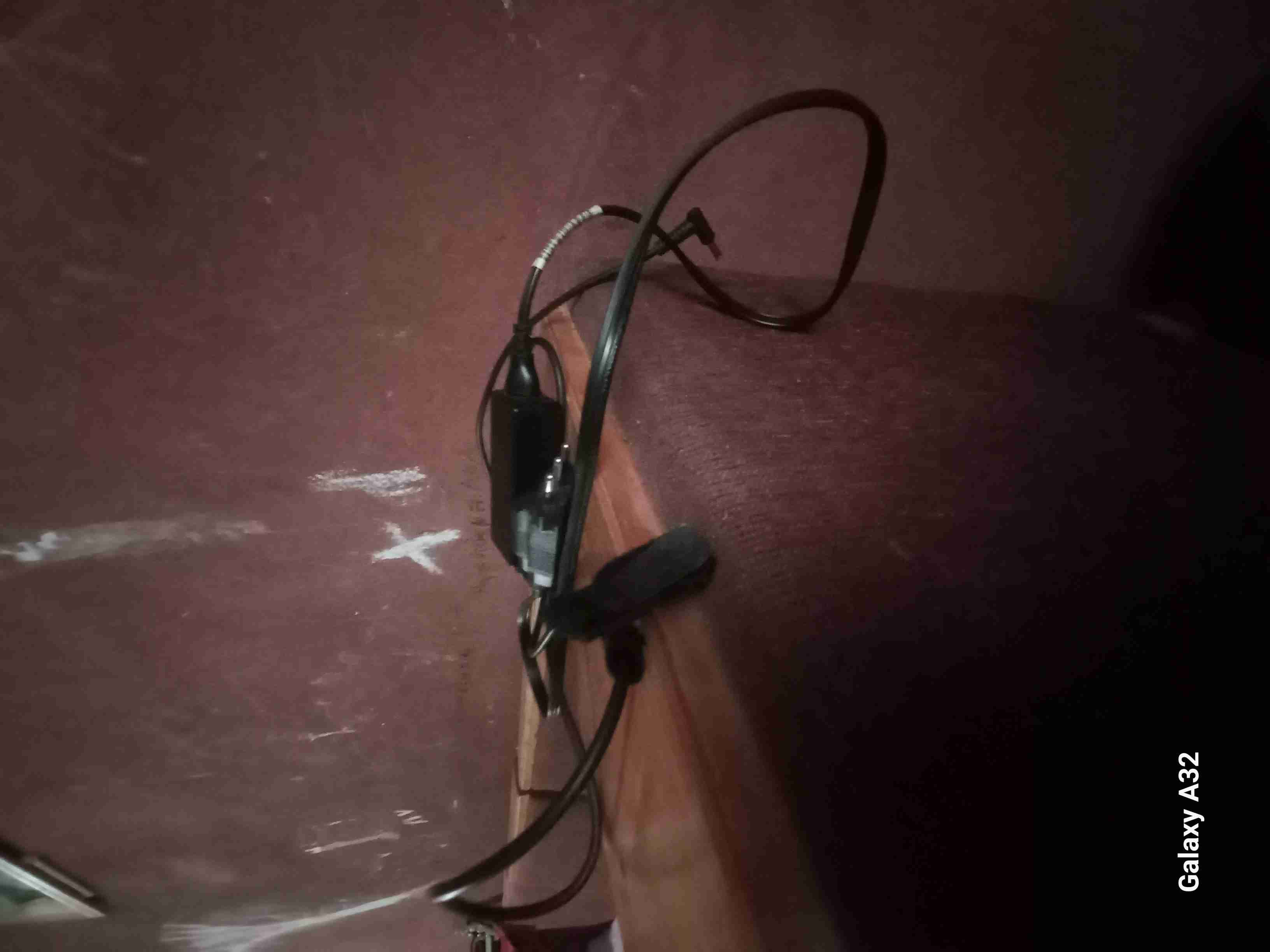 Laptop HP en buen estado - miniatura 5