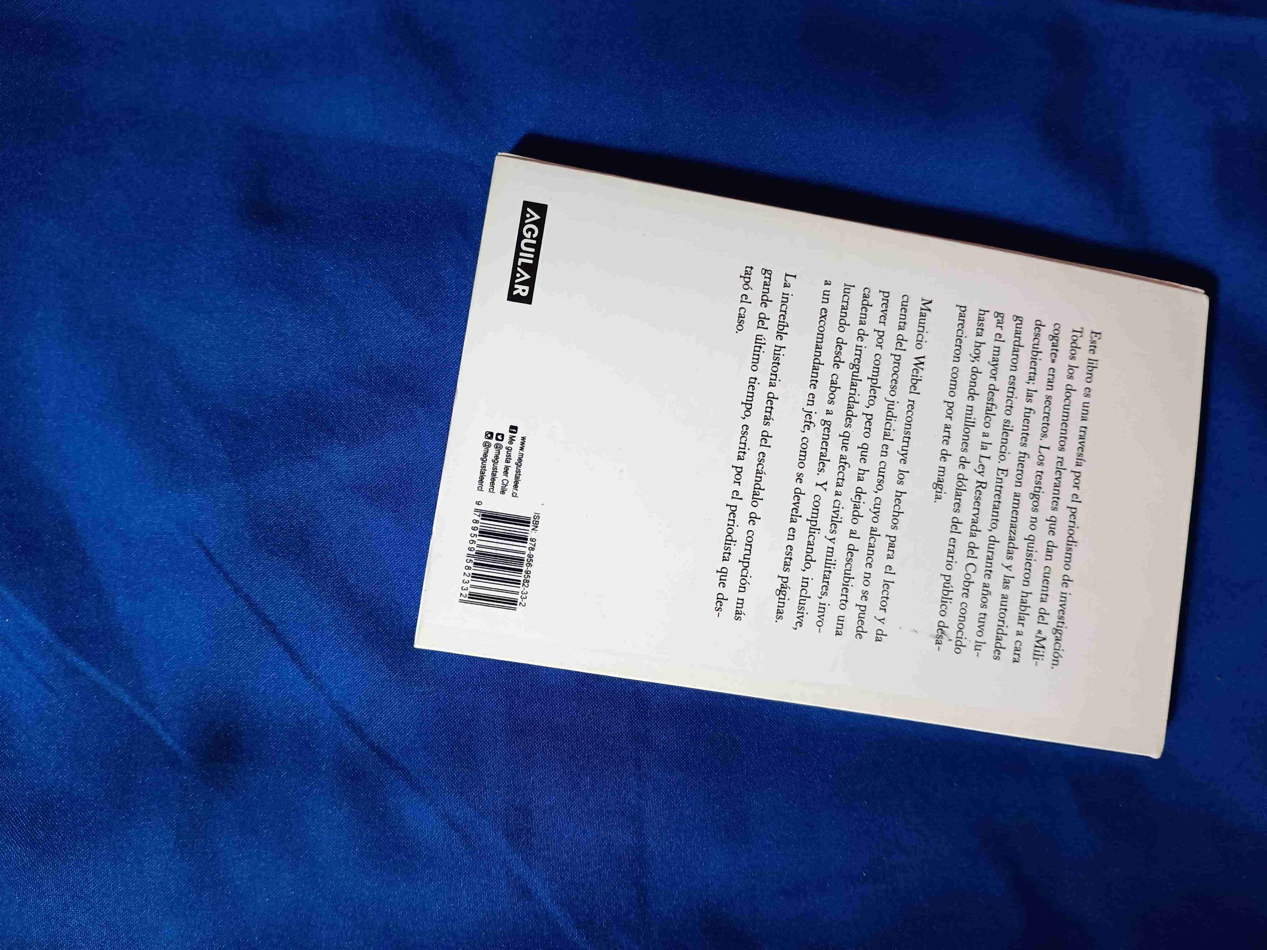 Libro 'Traición a la Patria' - miniatura 2