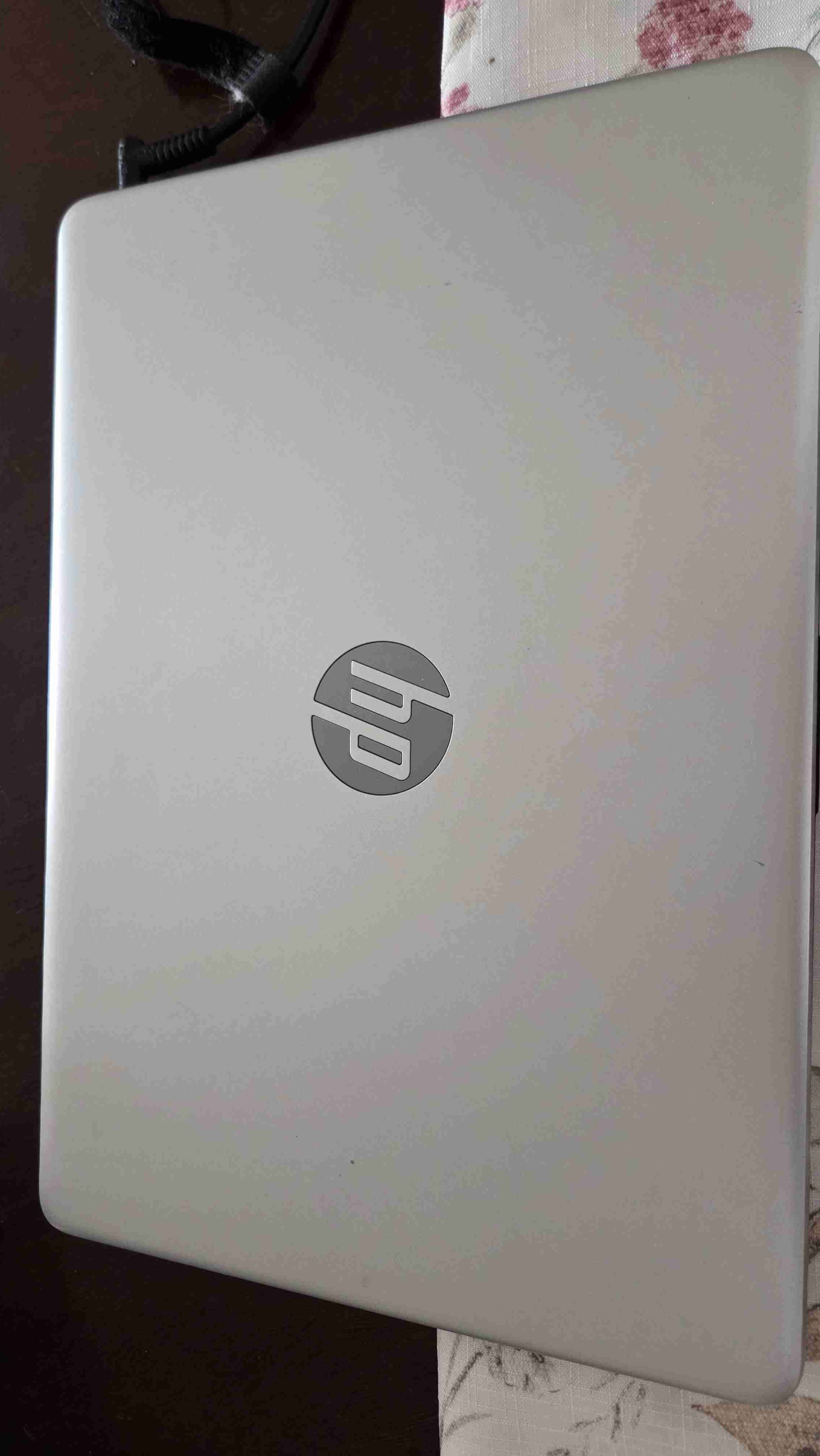 Notebook HP pantalla 14 pulgadas - miniatura 2