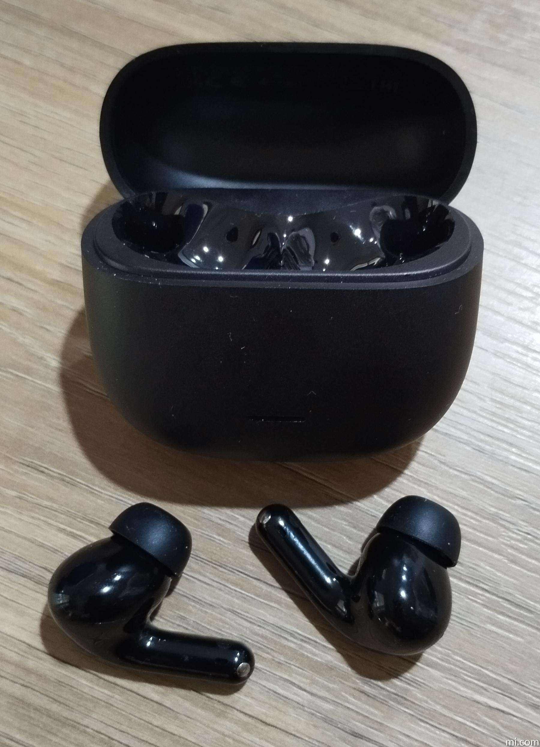 Auriculares inalámbricos negros Xiaomi - miniatura 2