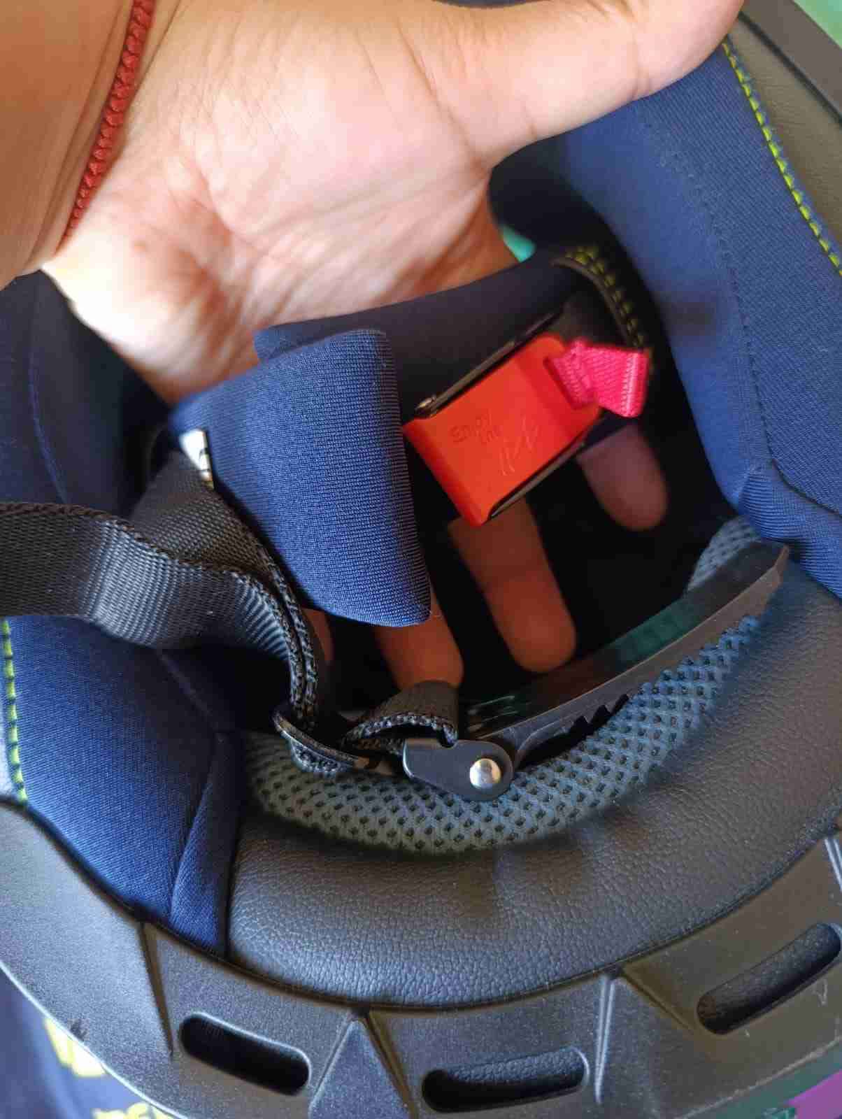 Casco de seguridad azul - miniatura 1