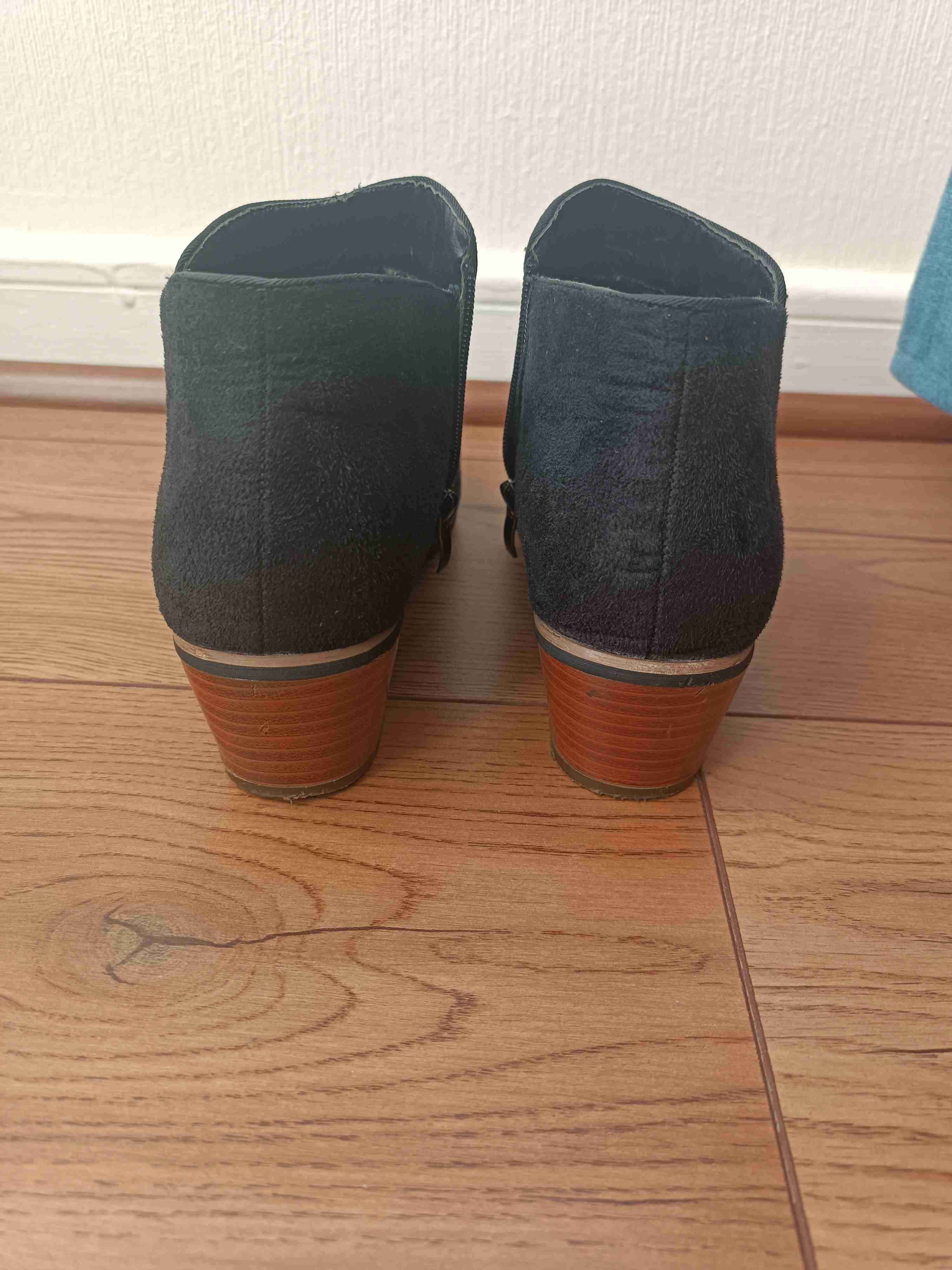 Botines negros de gamuza - miniatura 4