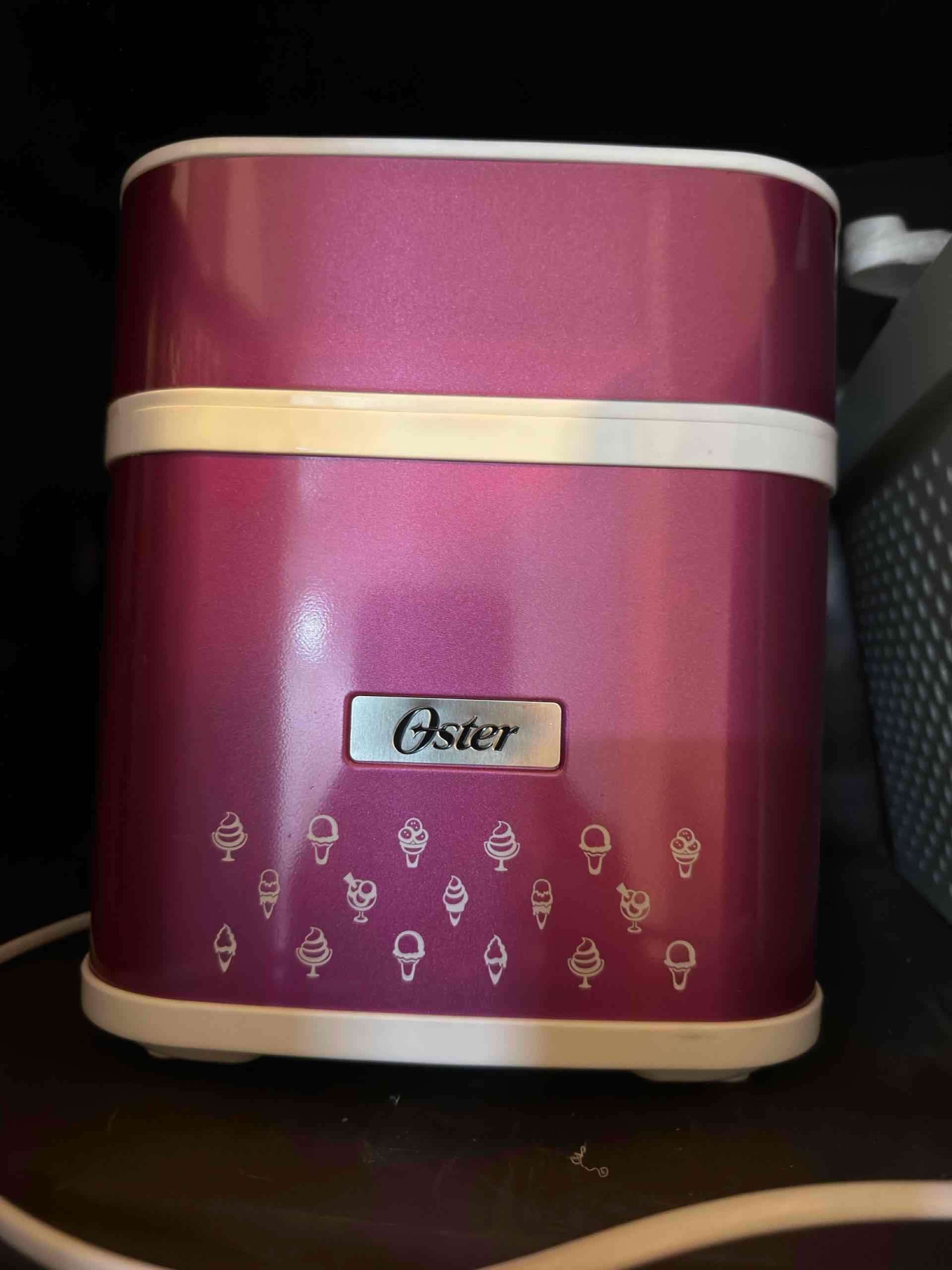 Máquina heladera Oster rosada - miniatura 3