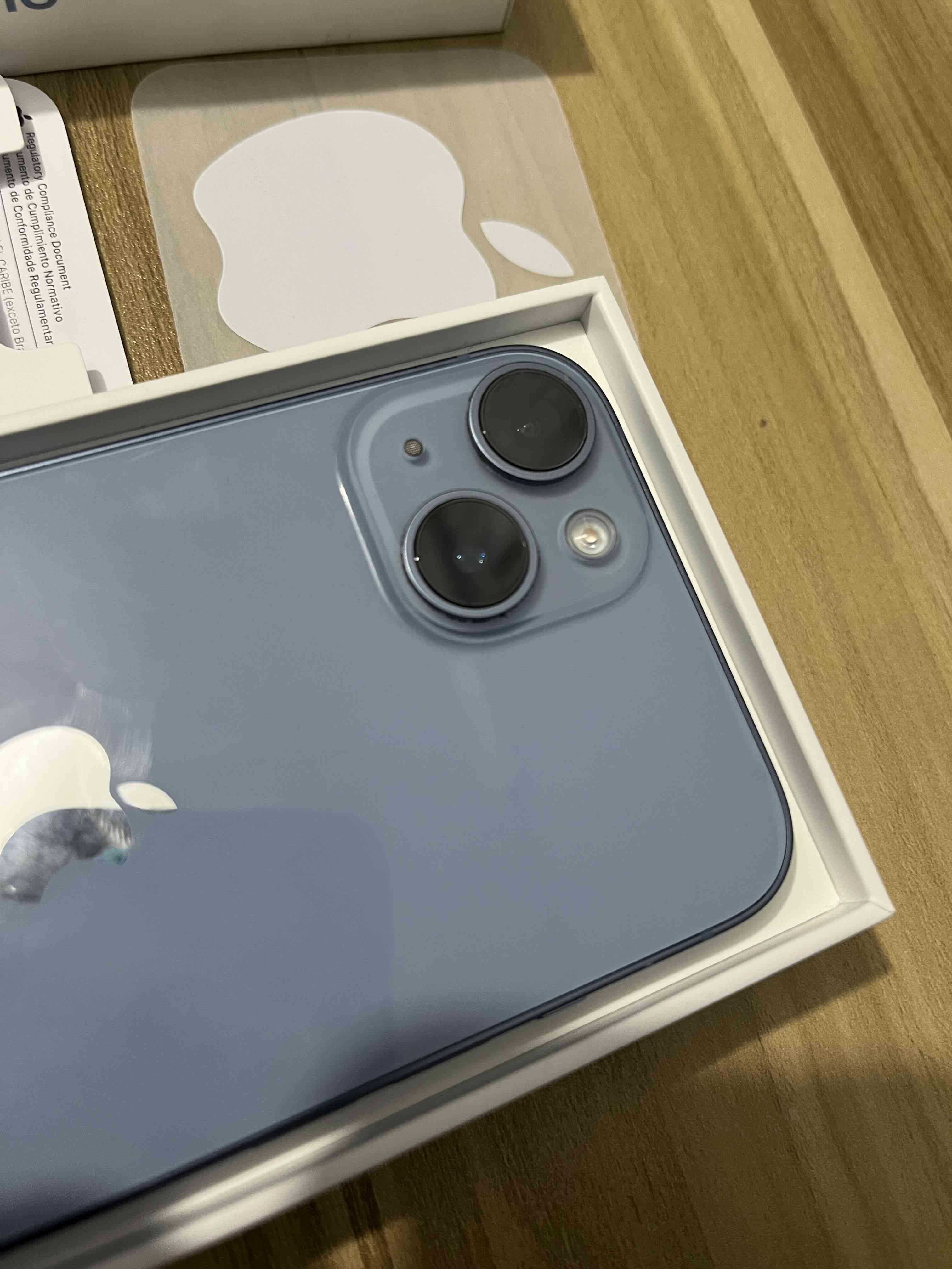 iPhone 14 128gb azul con caja - miniatura 4