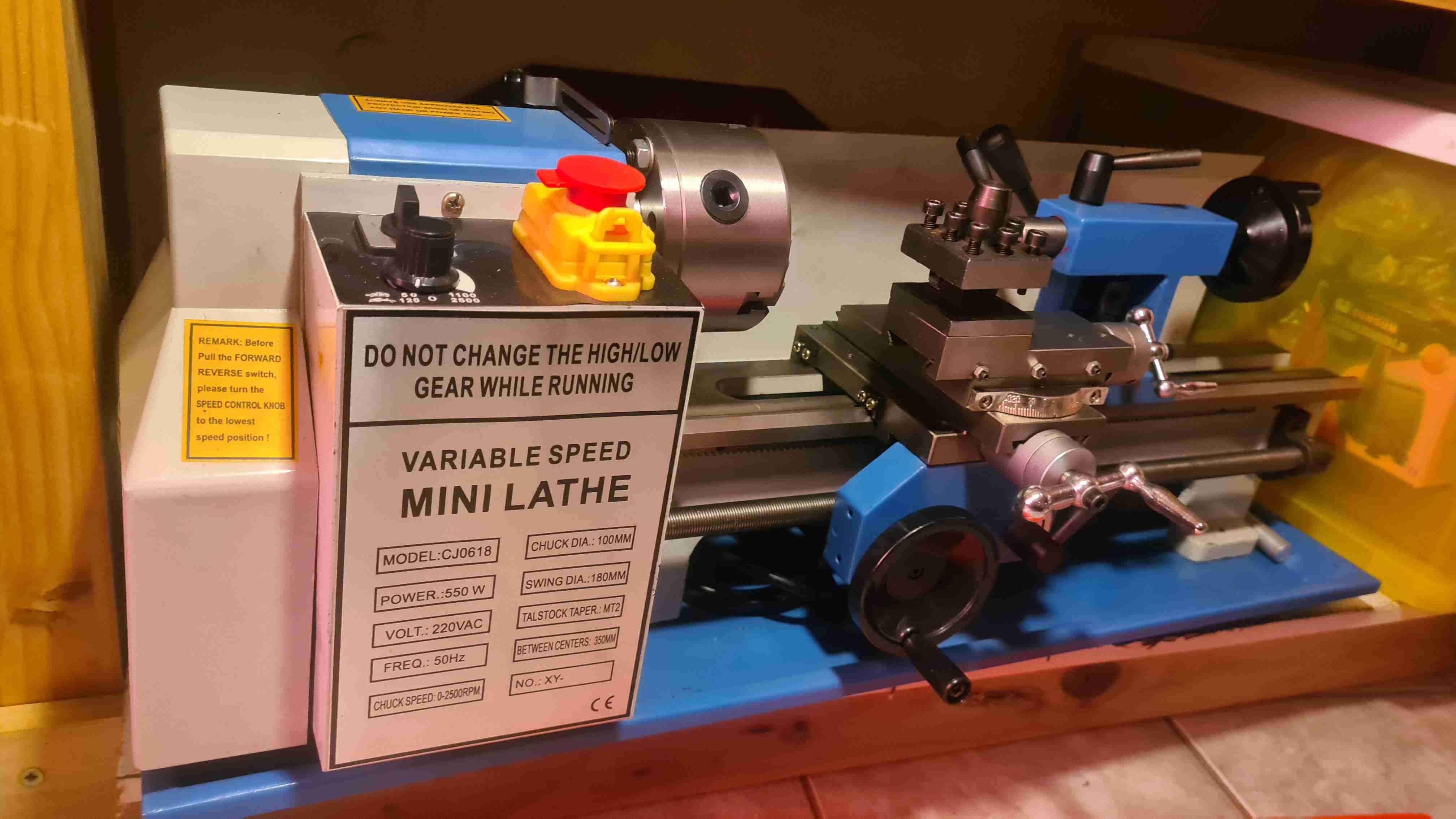 Torno miniatura de velocidad variable - miniatura 3