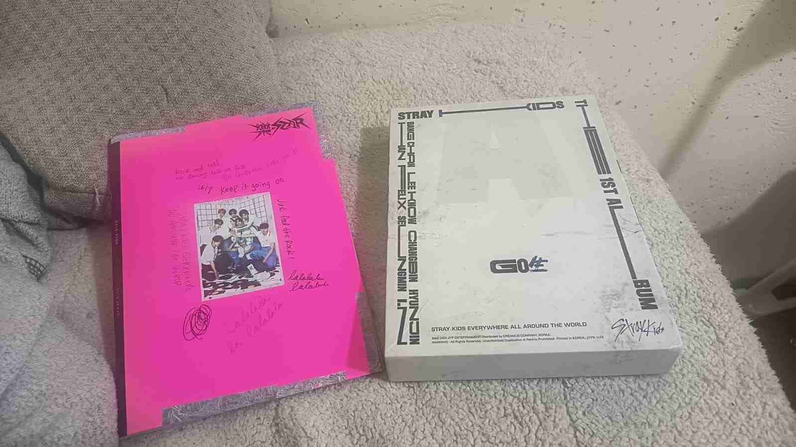 Álbum Stray Kids colección especial - miniatura 1