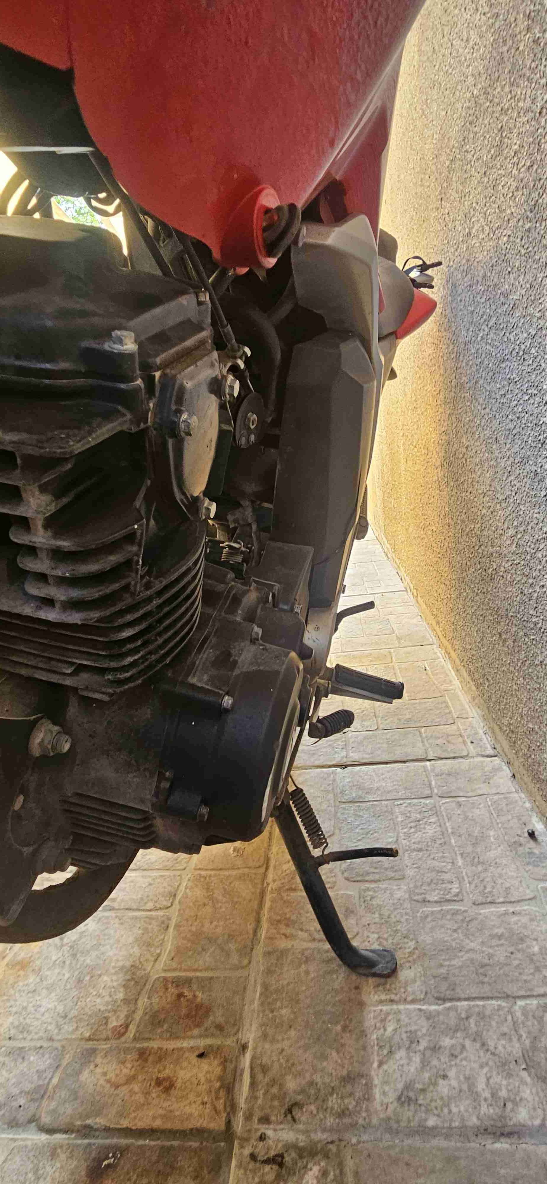 Yamaha fz150 2.0 2018 chocada - miniatura 1