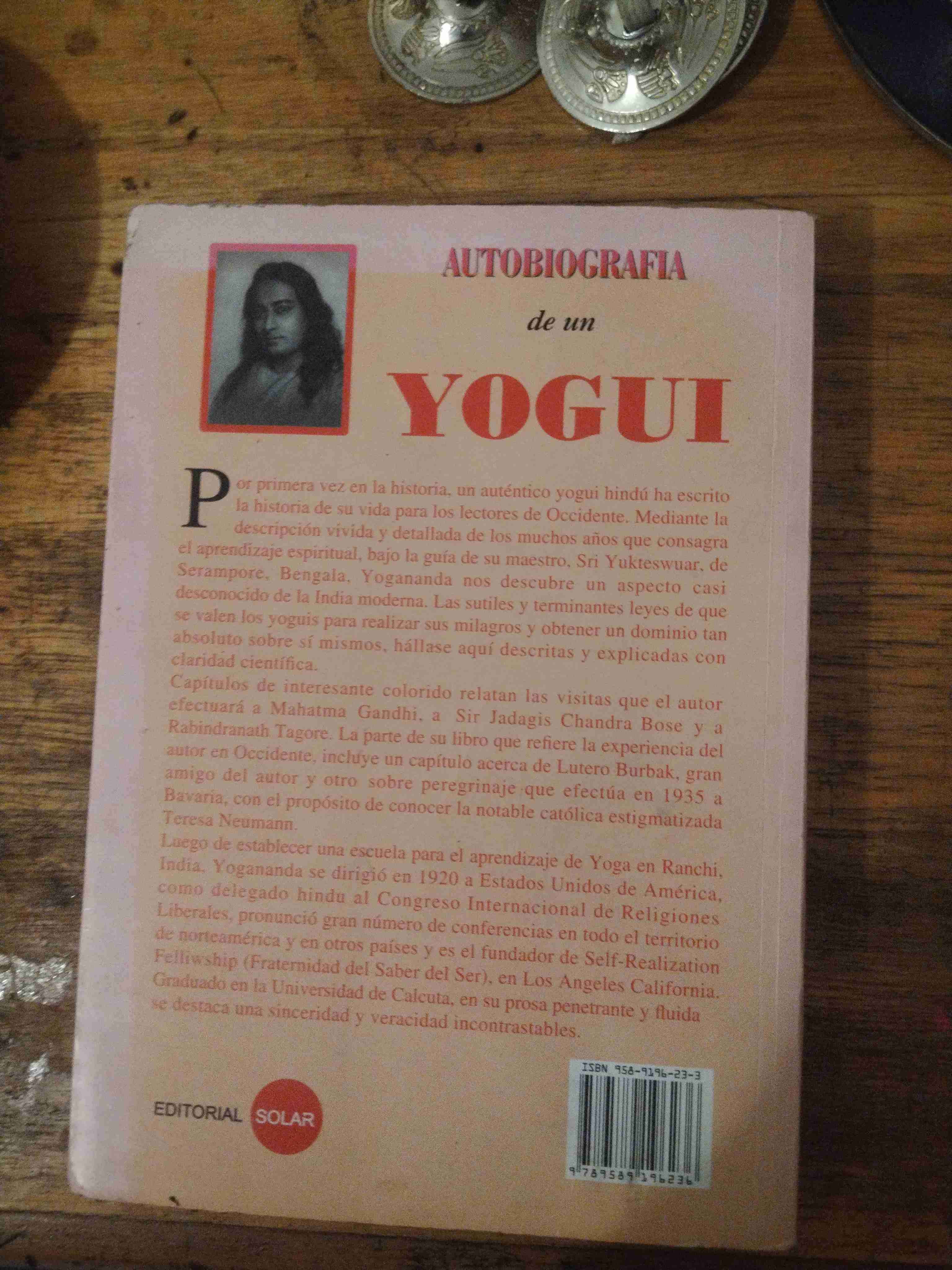 Libro 'Autobiografía de un Yogui' original - miniatura 2