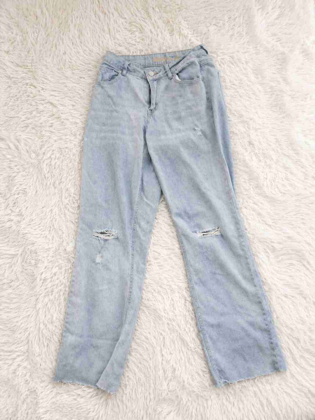 Jeans celestes rotos - miniatura 1