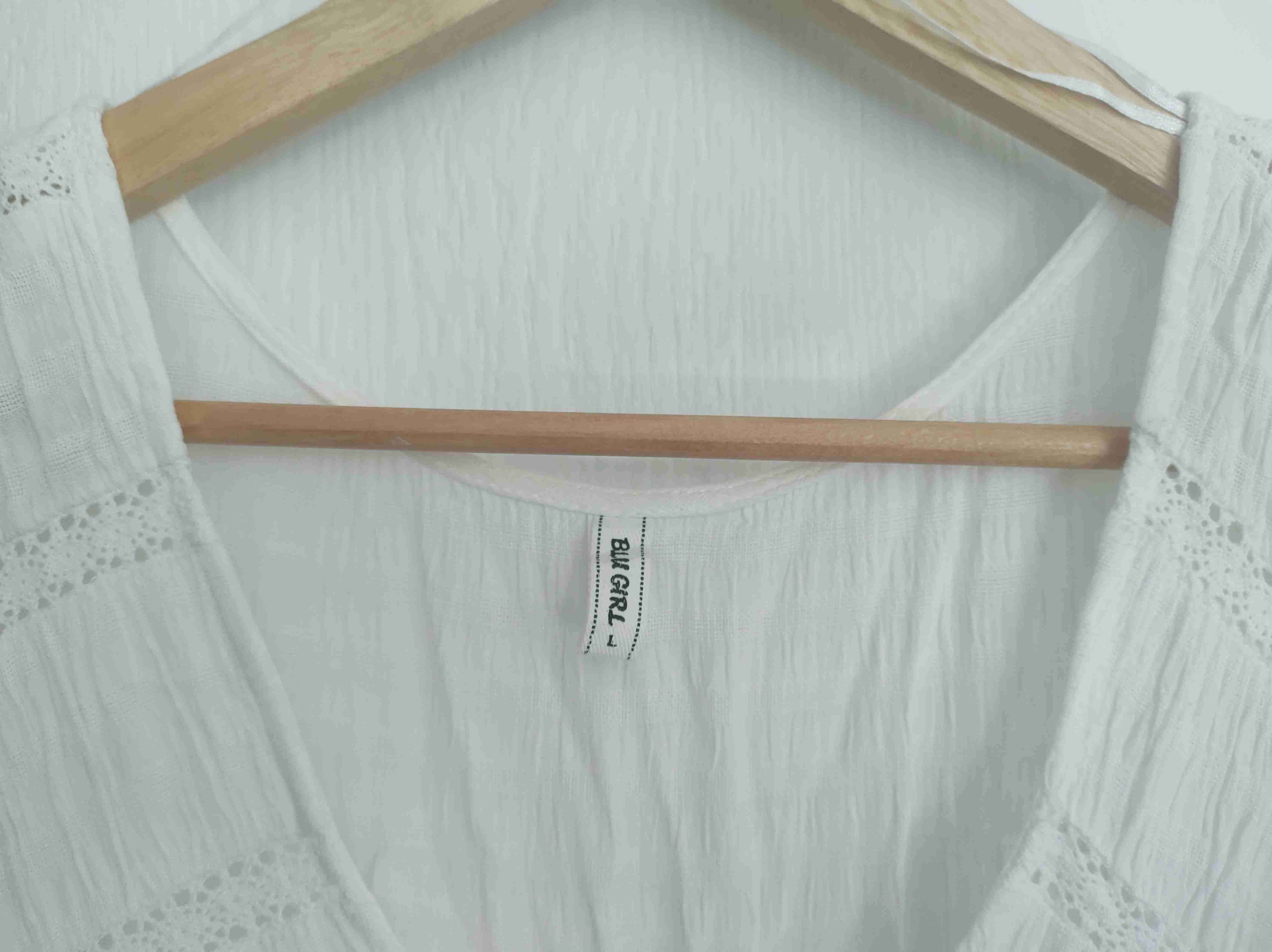 Vestido blanco estilo casual - miniatura 3