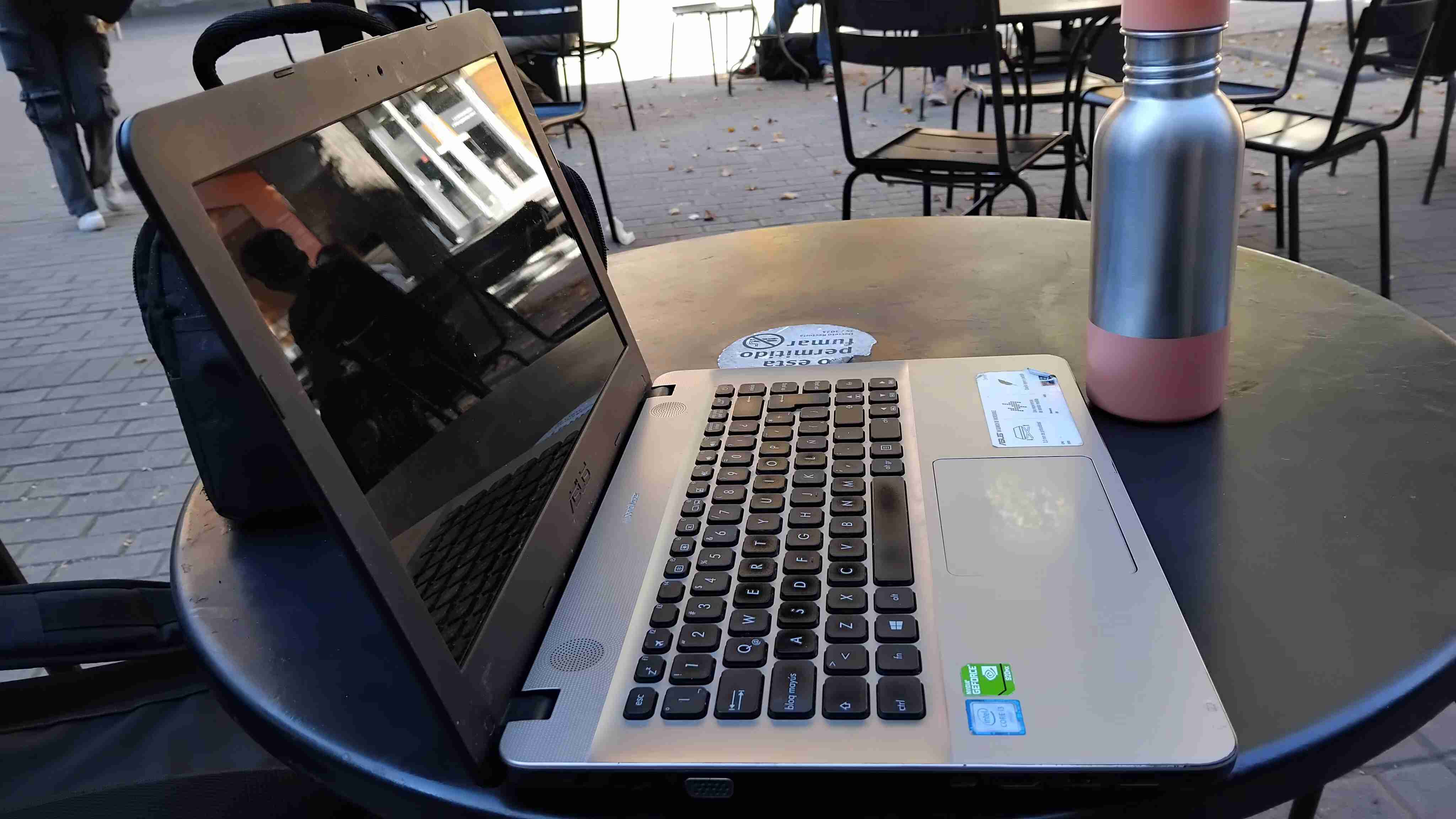 Notebook ASUS - miniatura 2