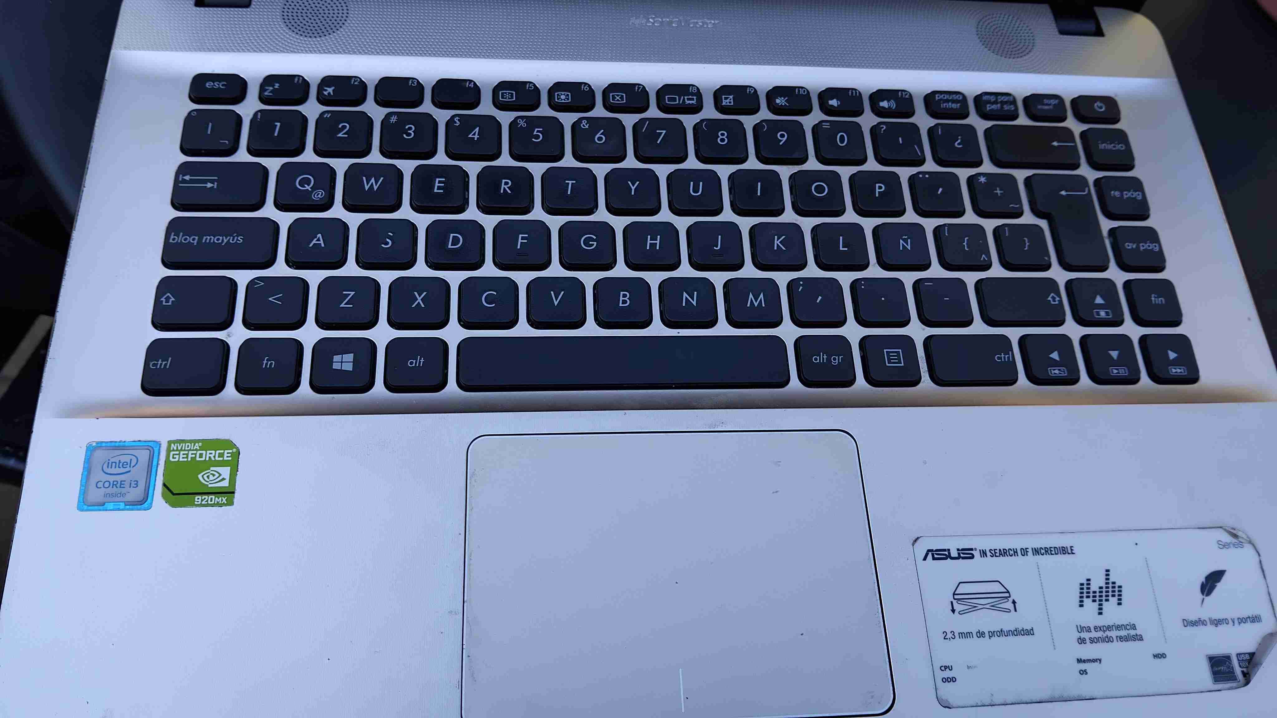 Notebook ASUS - miniatura 3