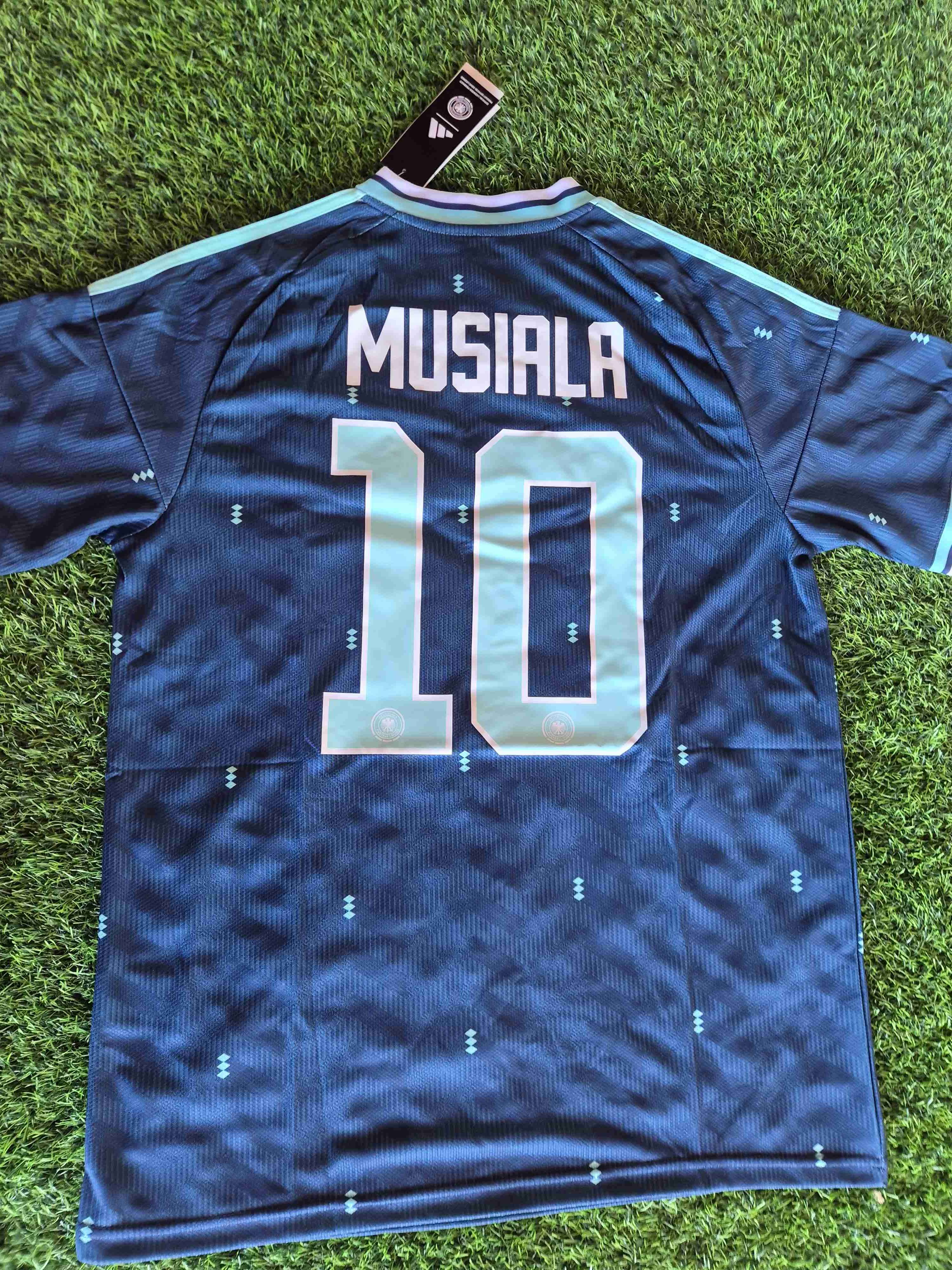 Conjunto de fútbol Alemania 2026 "Musiala 10" - miniatura 3