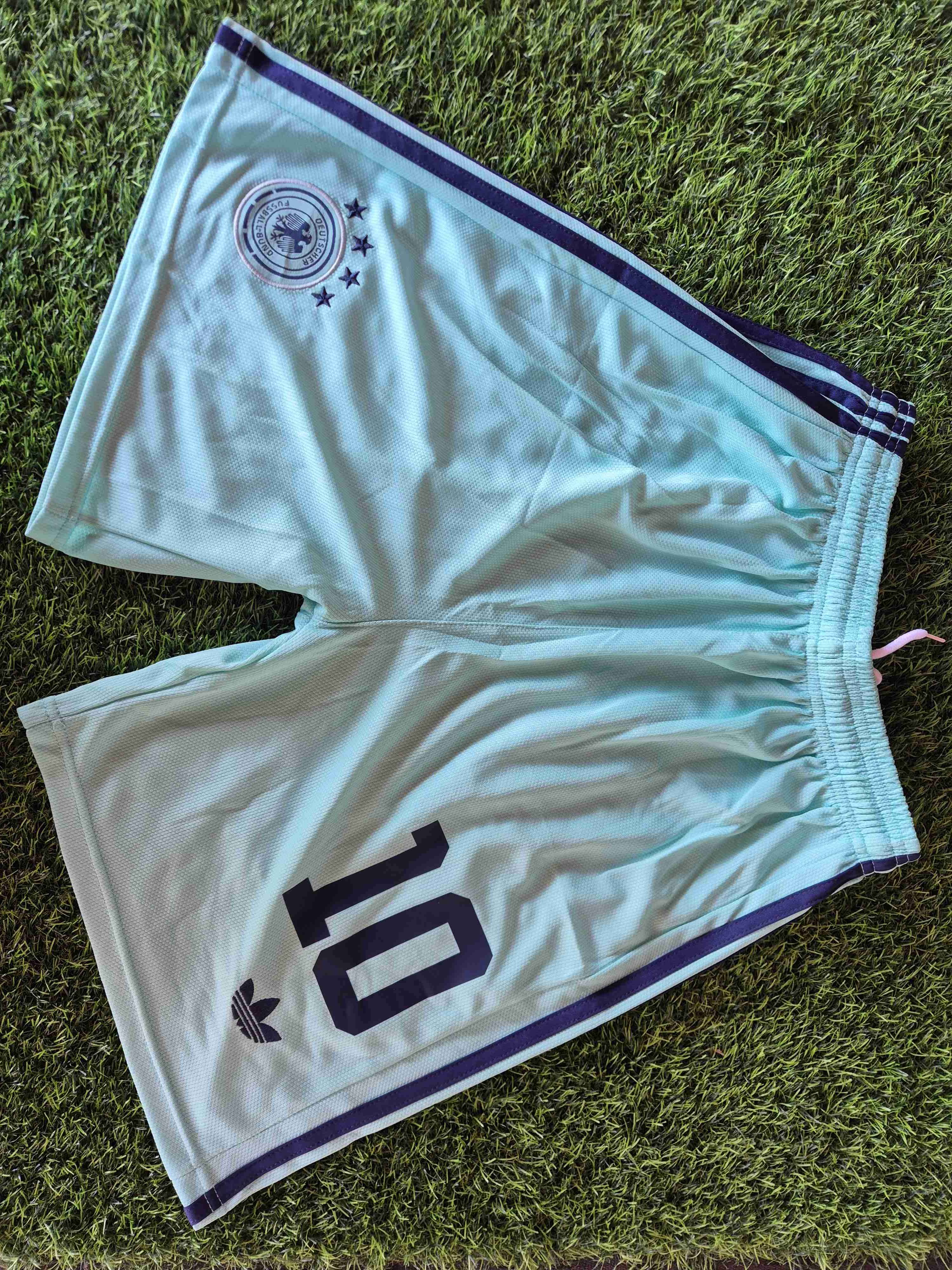 Conjunto de fútbol Alemania 2026 "Musiala 10" - miniatura 5