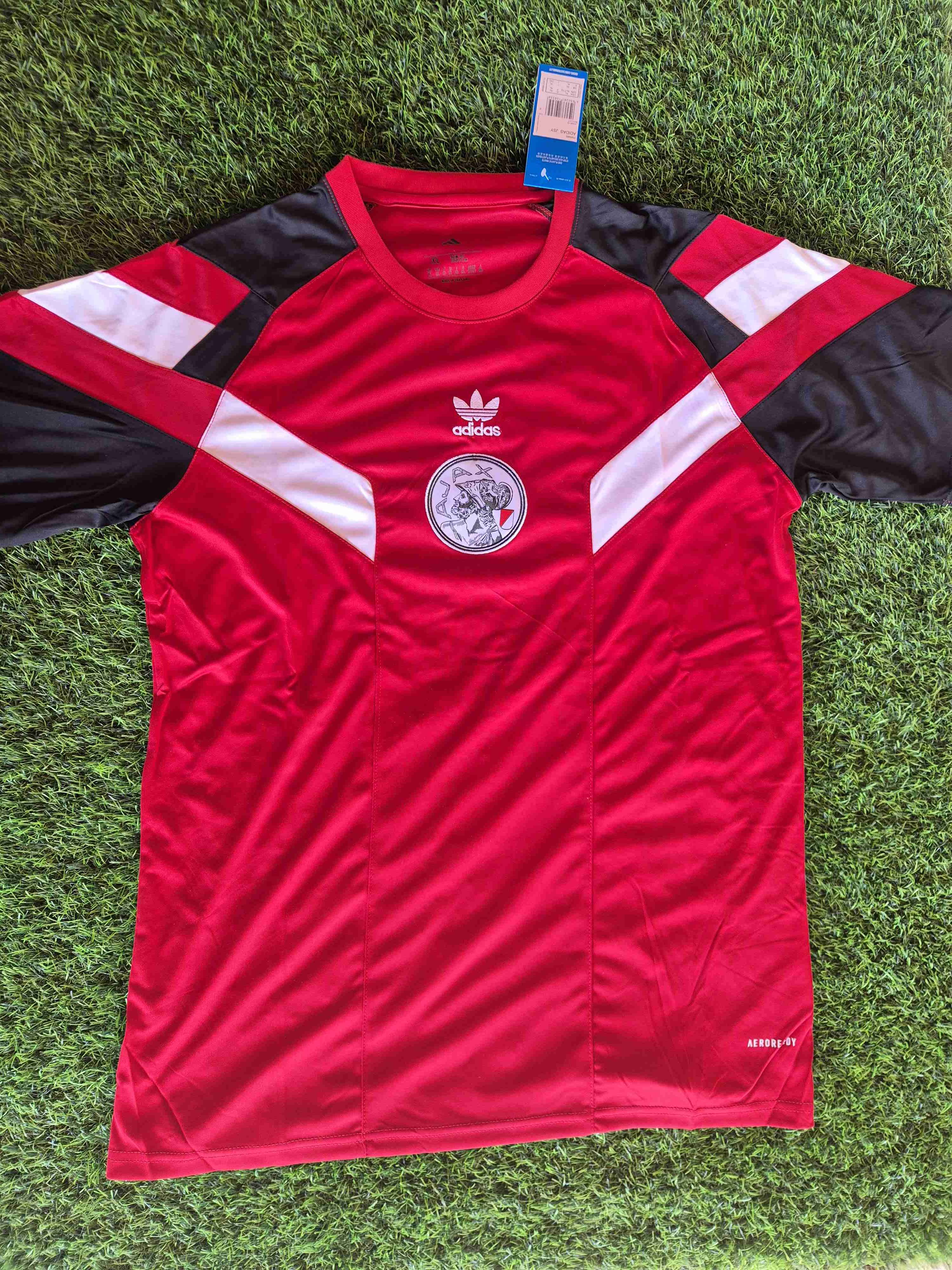 Camiseta Ajax , Adidas de fútbol - miniatura 1