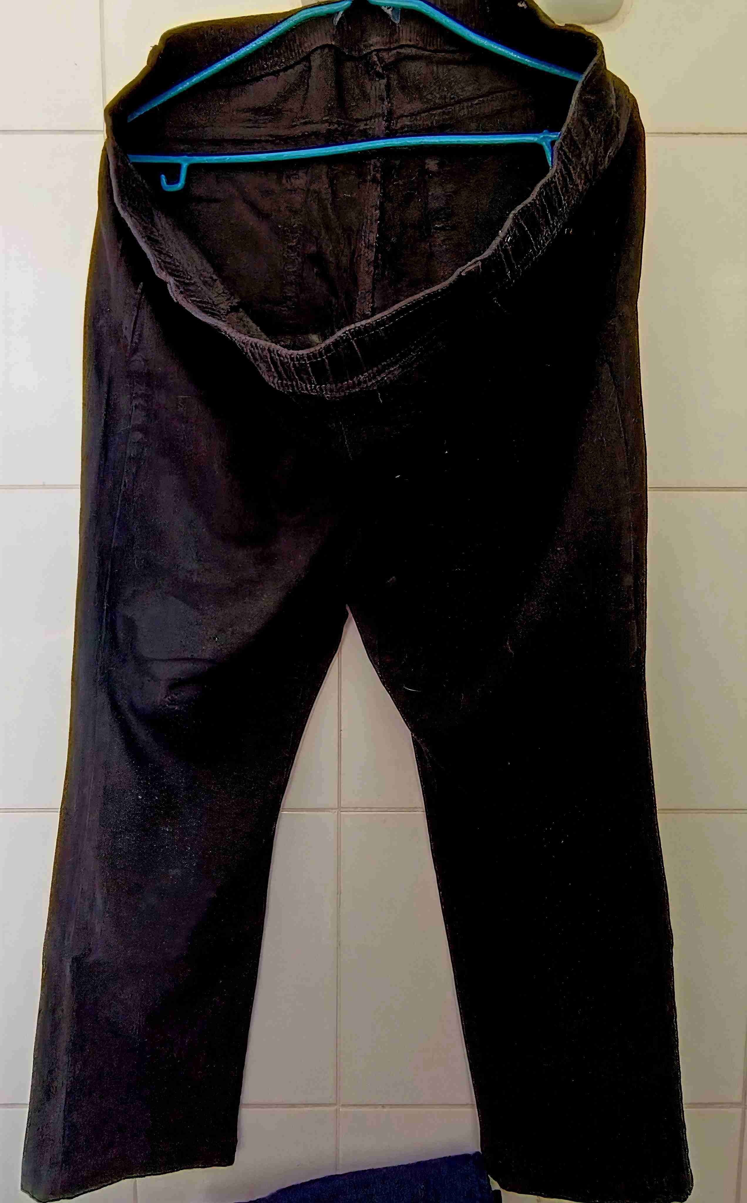Pantalón negro casual