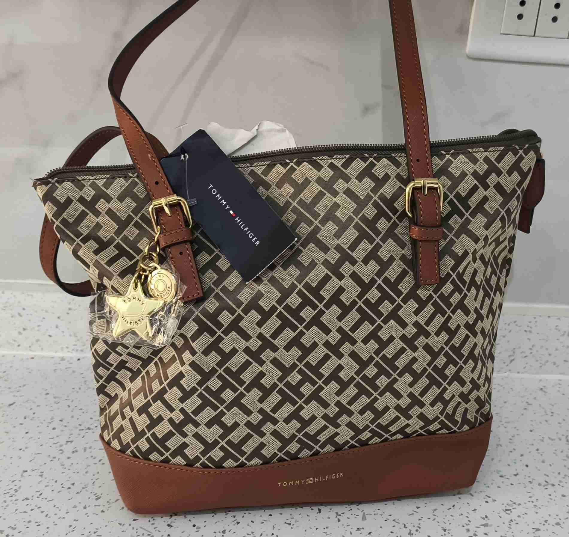 Bolso Tommy Hilfiger marrón