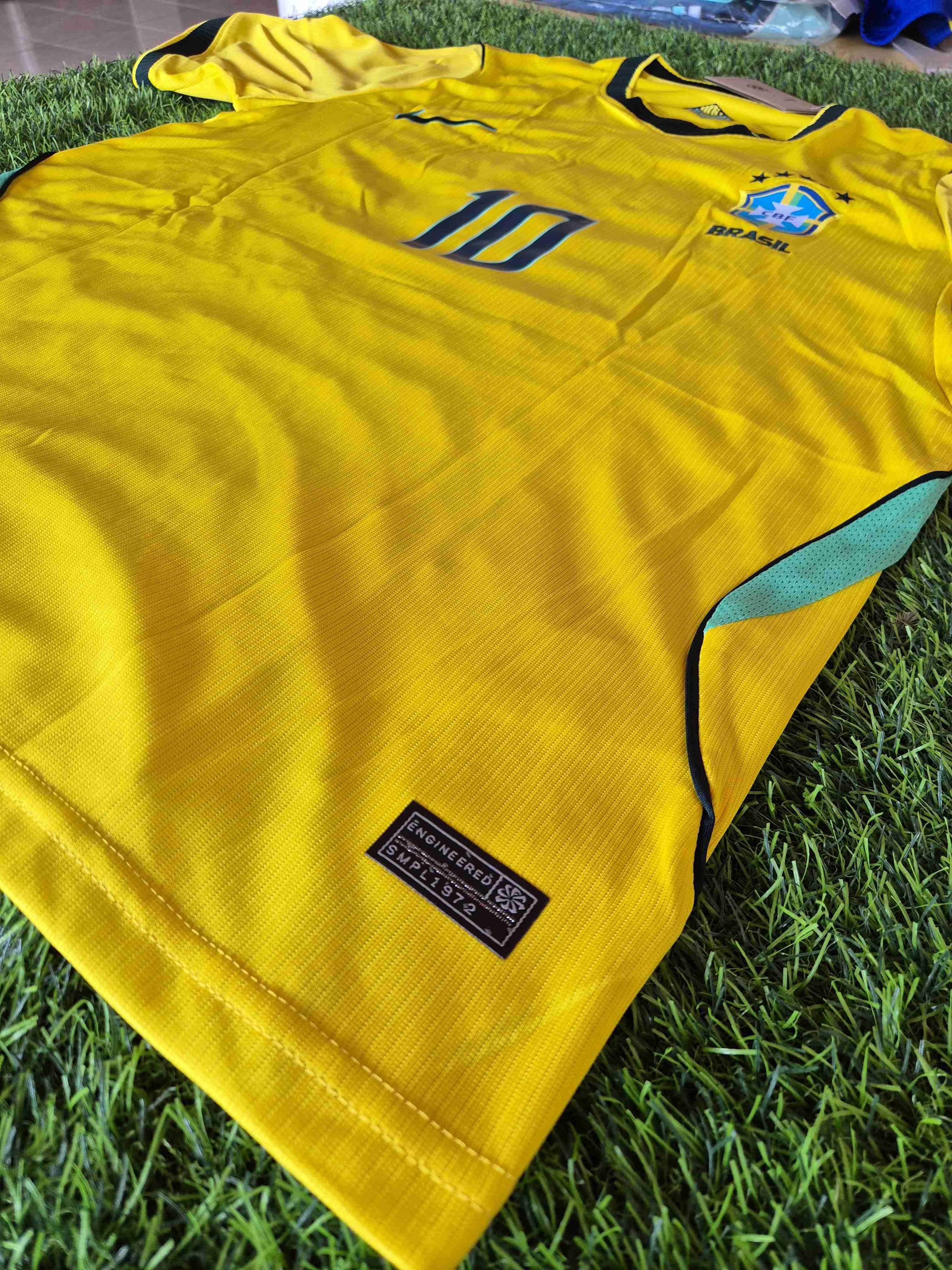 Conjunto de fútbol Brasil Neymar Jr - miniatura 4