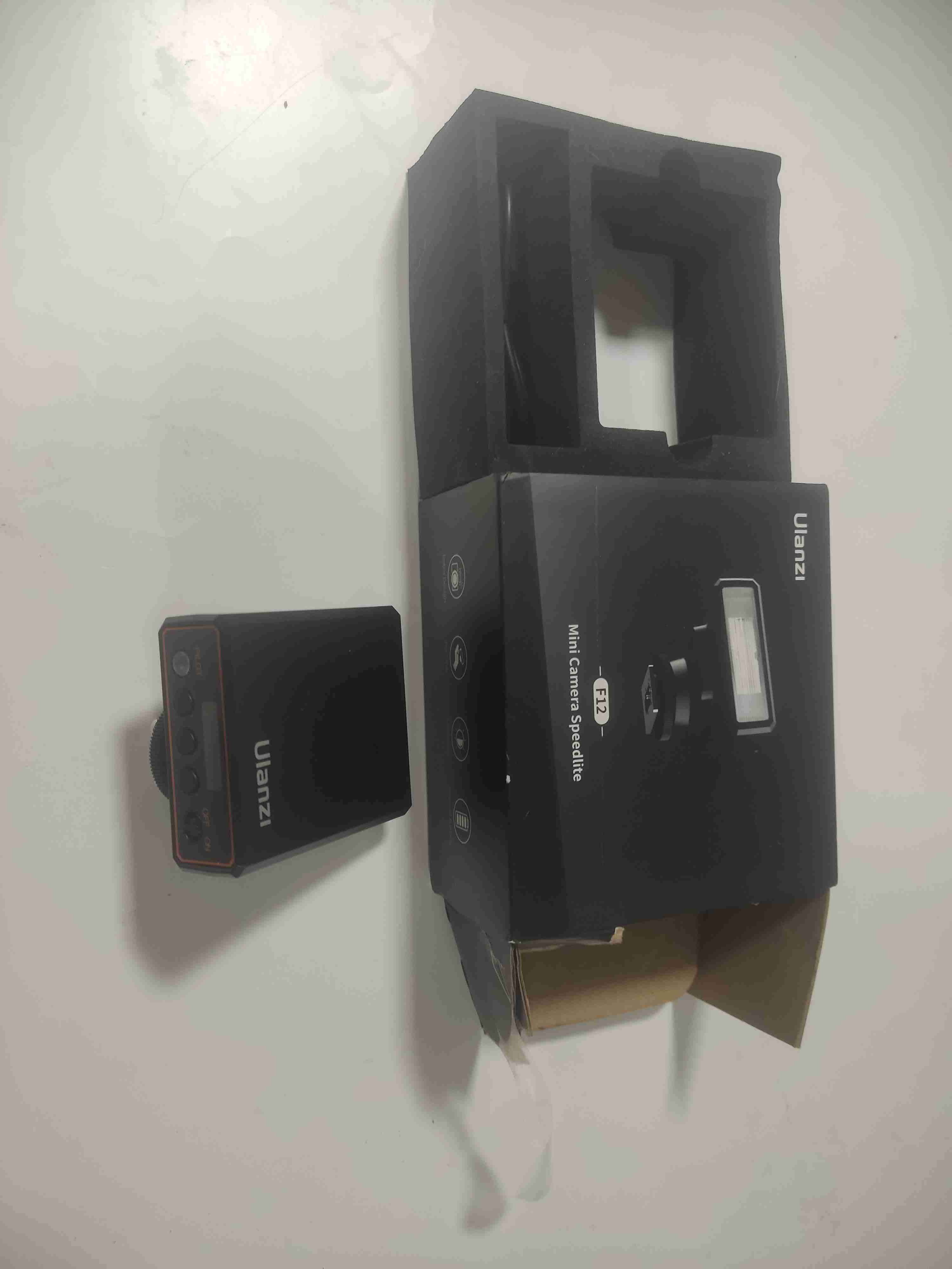 Flash Ulanzi F12 Mini