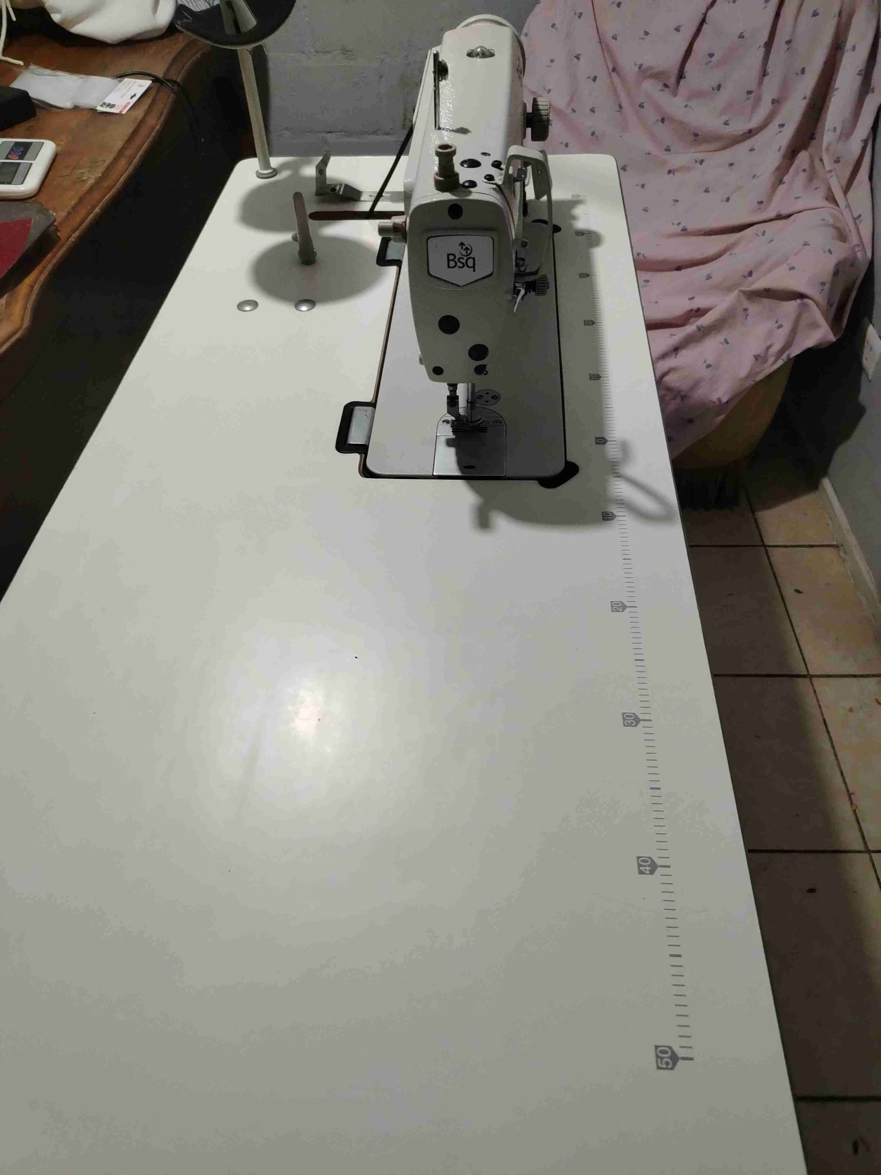 Máquina de coser industrial BSQ - miniatura 2