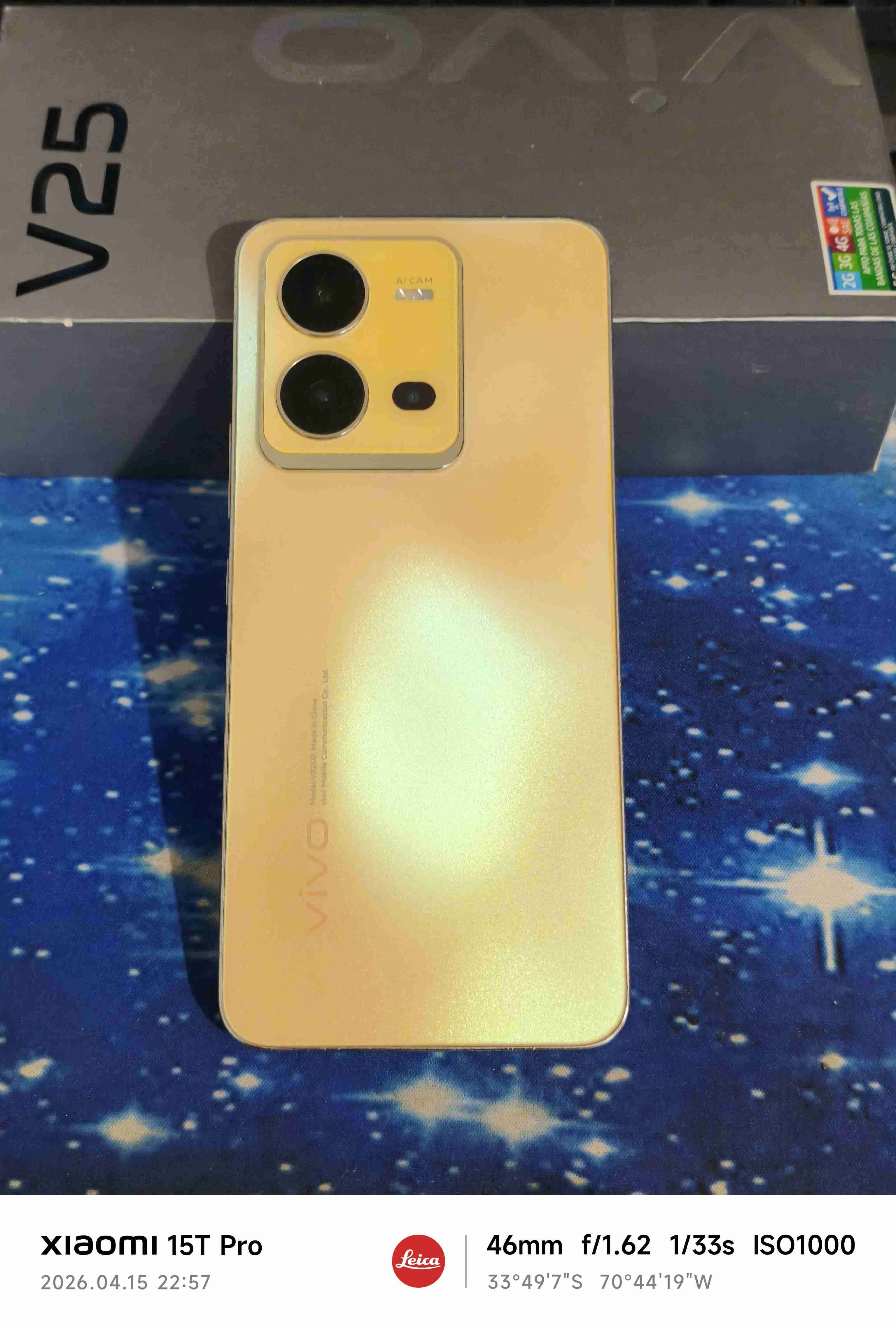 Smartphone Vivo V25 amarillo - miniatura 1