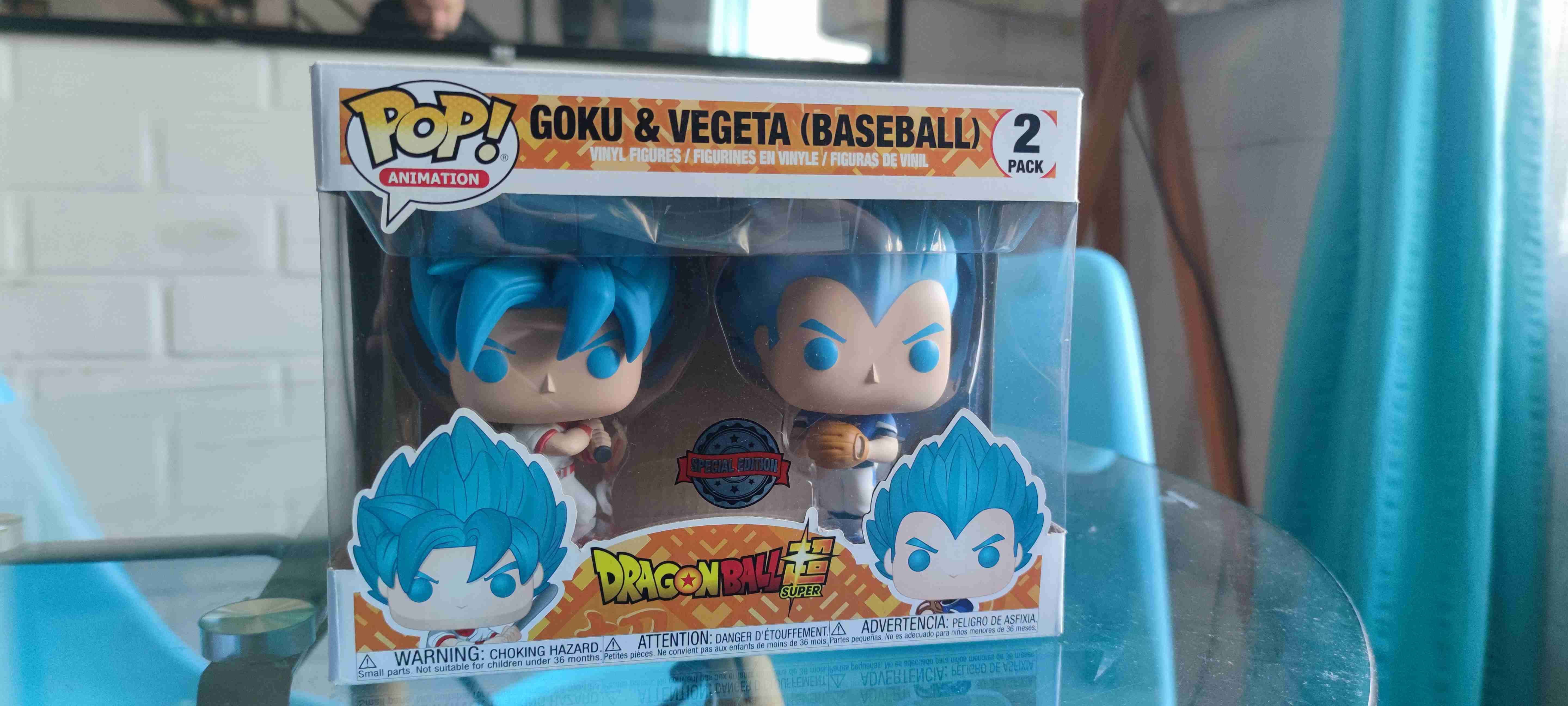 Figura Funko Pop Goku y Vegeta - miniatura 1